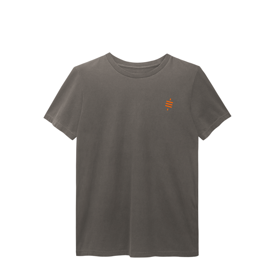 Camiseta Trinity Estonada Preta - Estampa Minimalista Símbolo no Peito