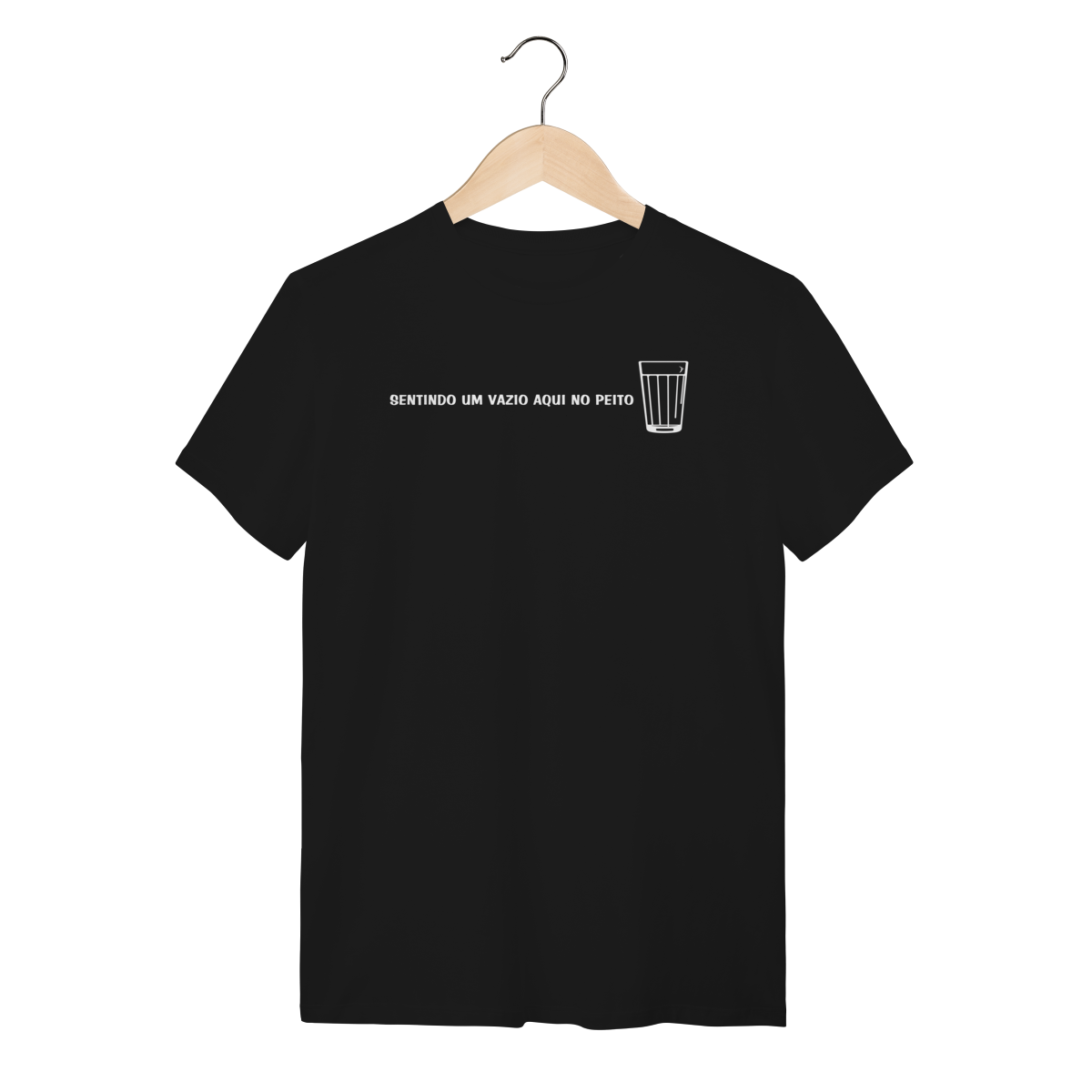 Camiseta Sentindo um Vazio Aqui no Peito