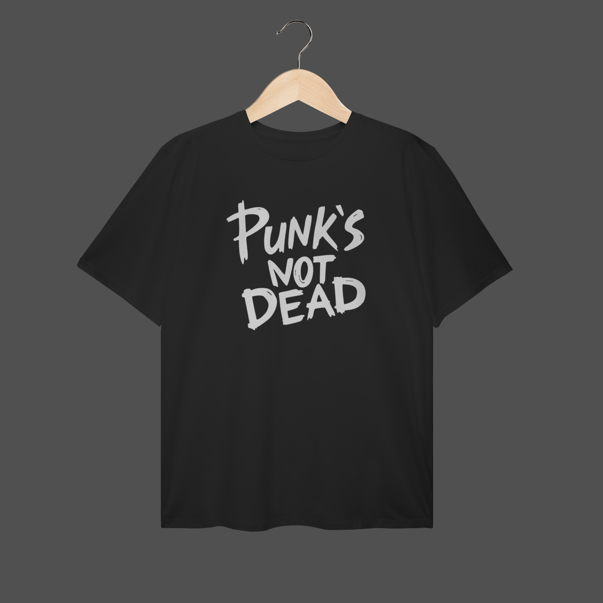 Camiseta Plus Size | Punk's Not Dead
