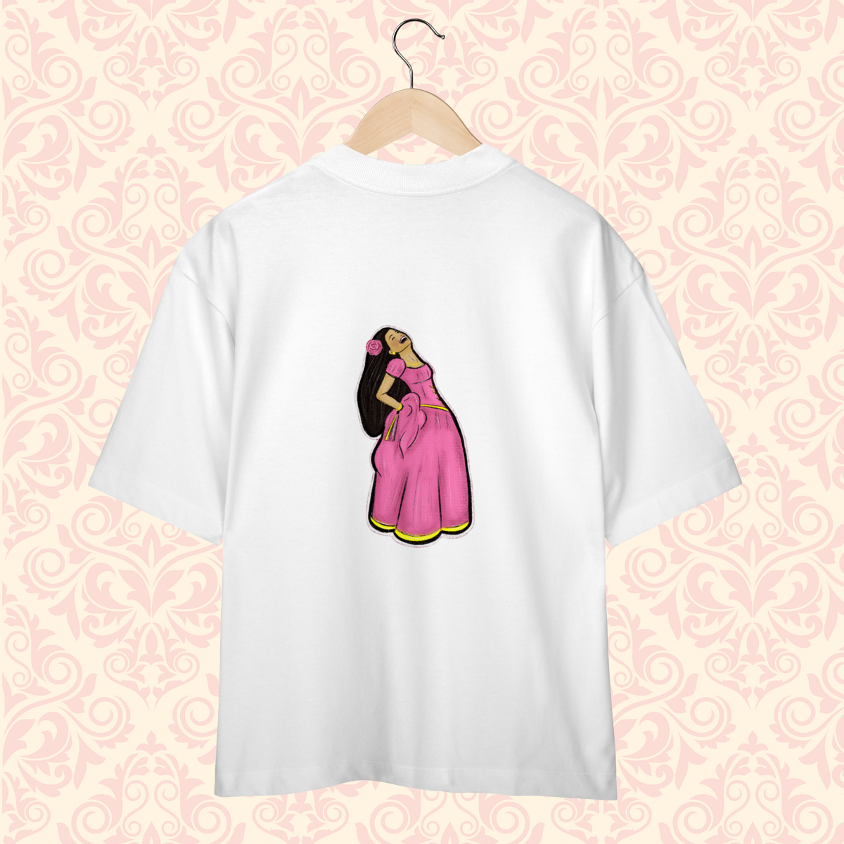Camiseta Oversized Pombagira Menina
