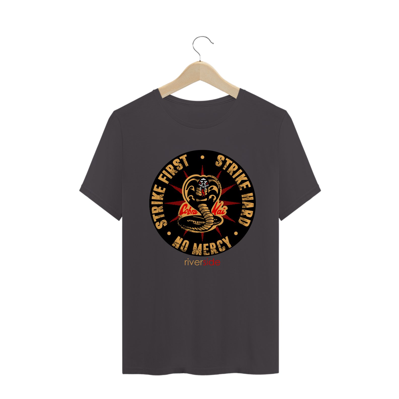 Nome do produto  T-Shirt Estonada Cobra Kai 