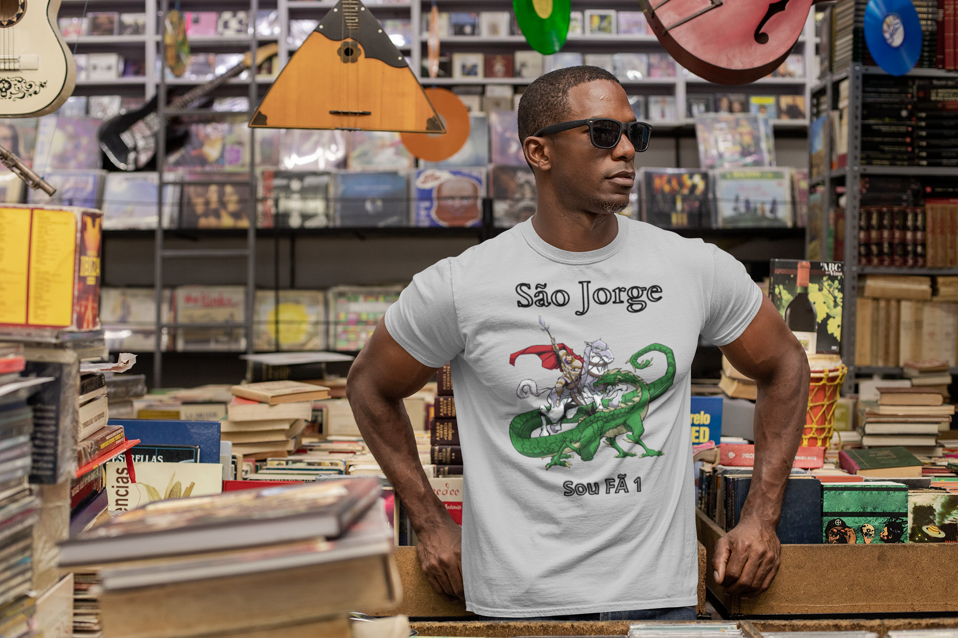 CAMISETA MASCULINA  SÃO JORGE -SOU FÃ 1