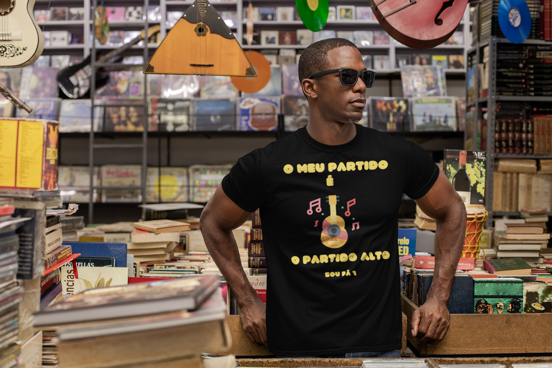 CAMISETA MASCULINA MEU PARTIDO -SOU FÃ 1