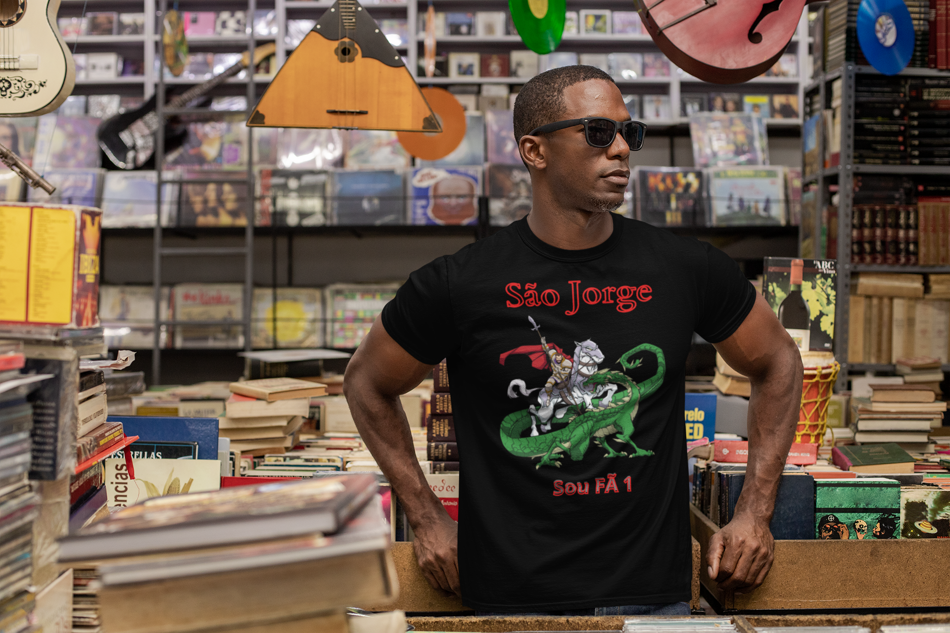 CAMISETA MASCULINA SÃO JORGE-SOU FÃ 1