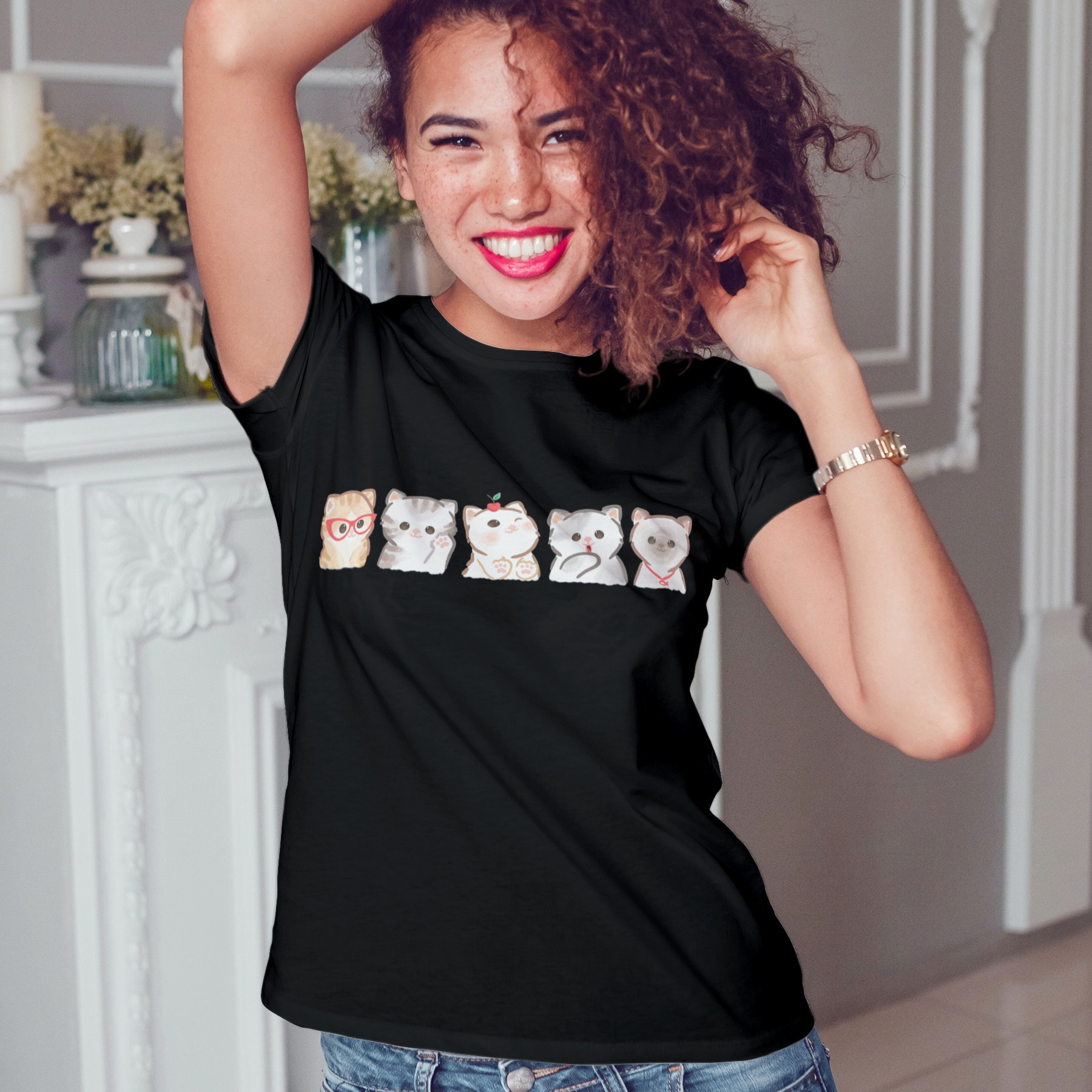 Nome do produto: Camiseta Feminina Gatinhos Fofinhos