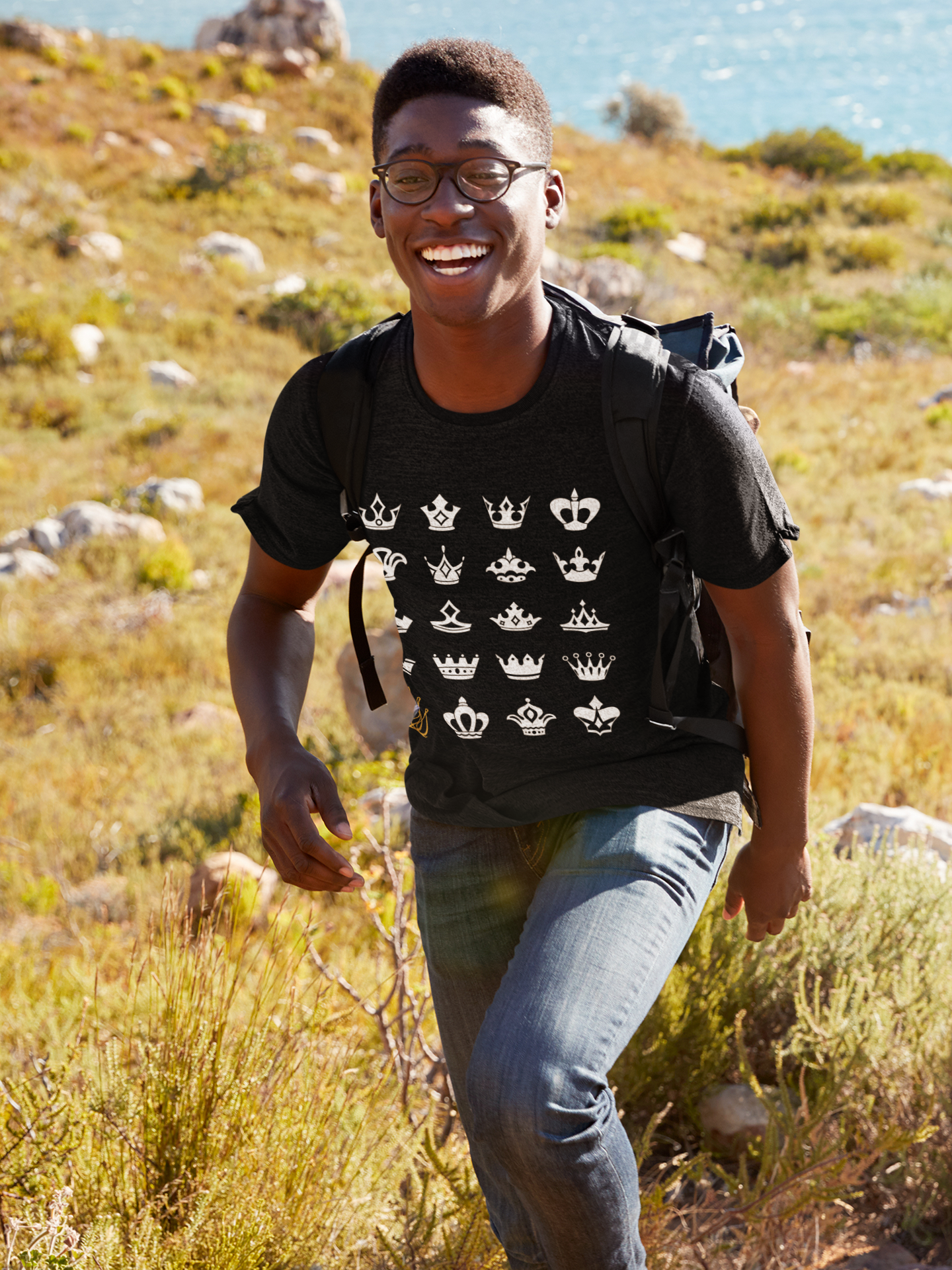 Camiseta Coroas Preta