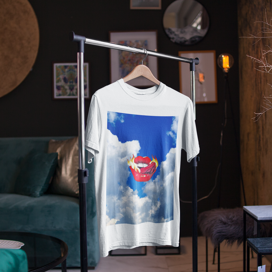 T-Shirt Lips On Fire