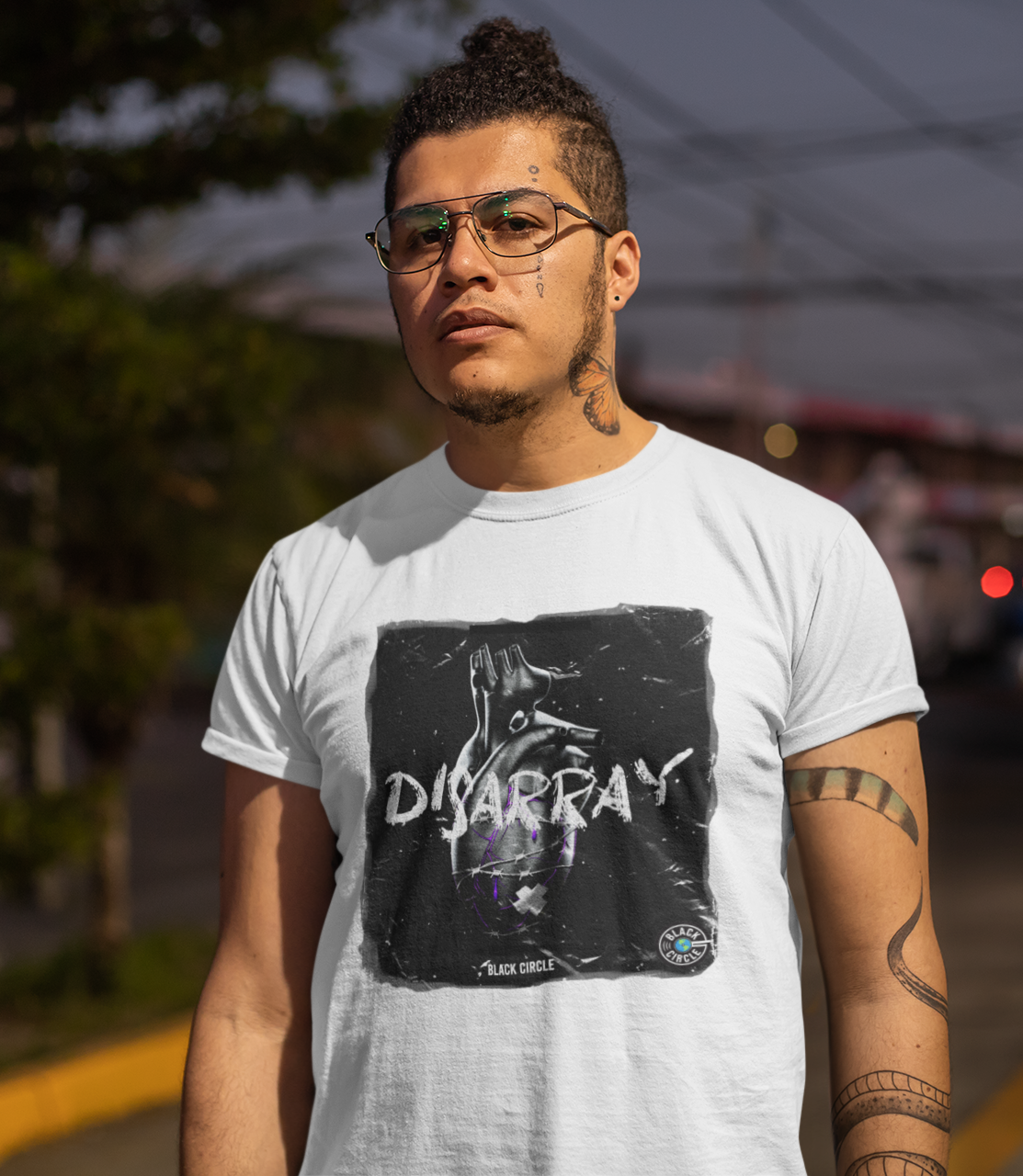 Camisa Branca Black Circle Disarray