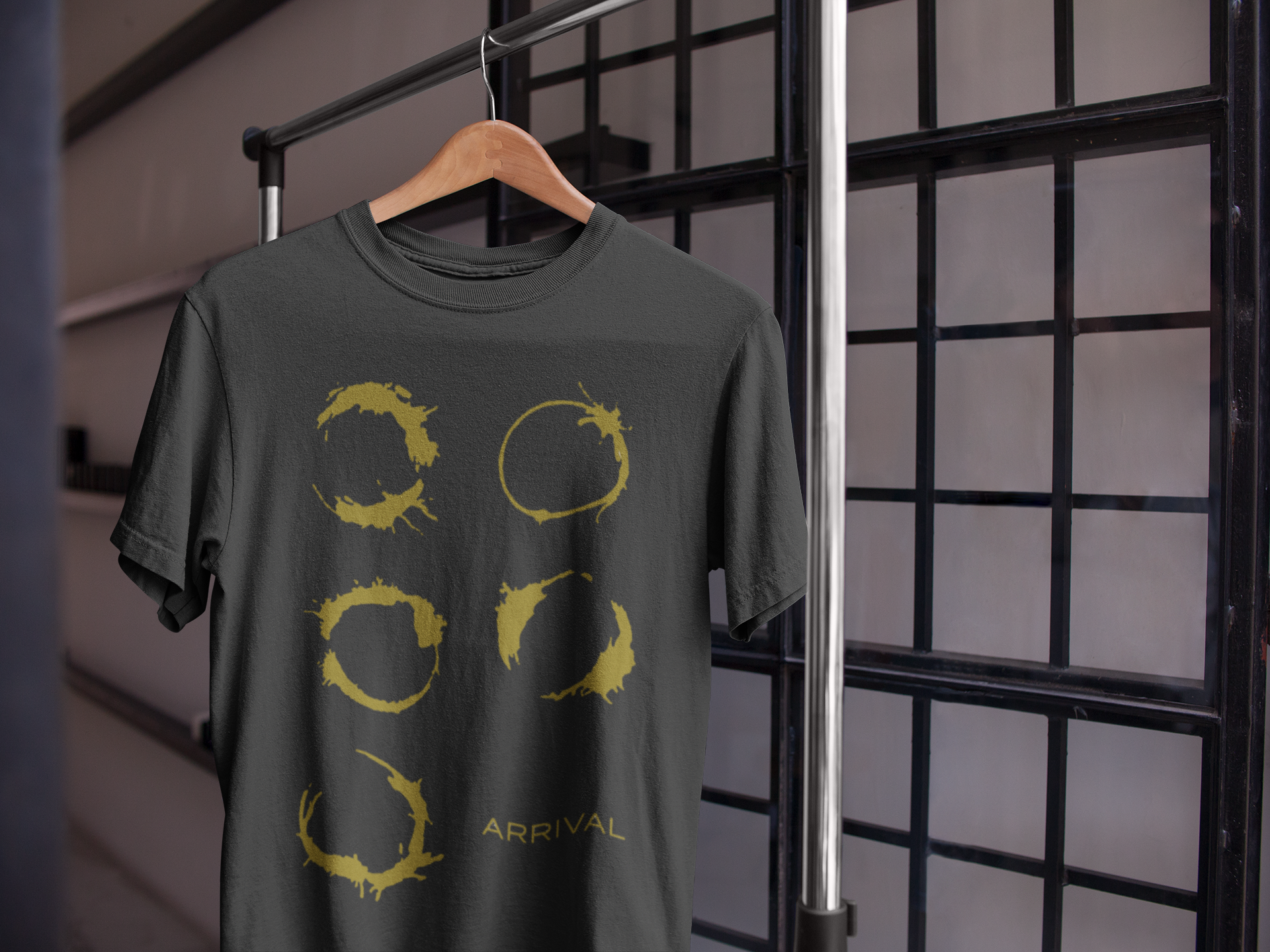 Camisa Preta ou Branca A Chegada