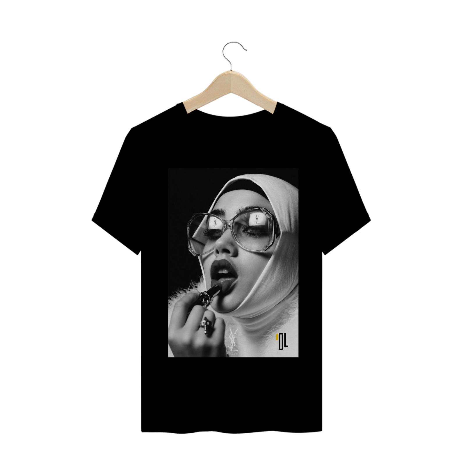 Nome do produto  Camiseta Saint - OneLine