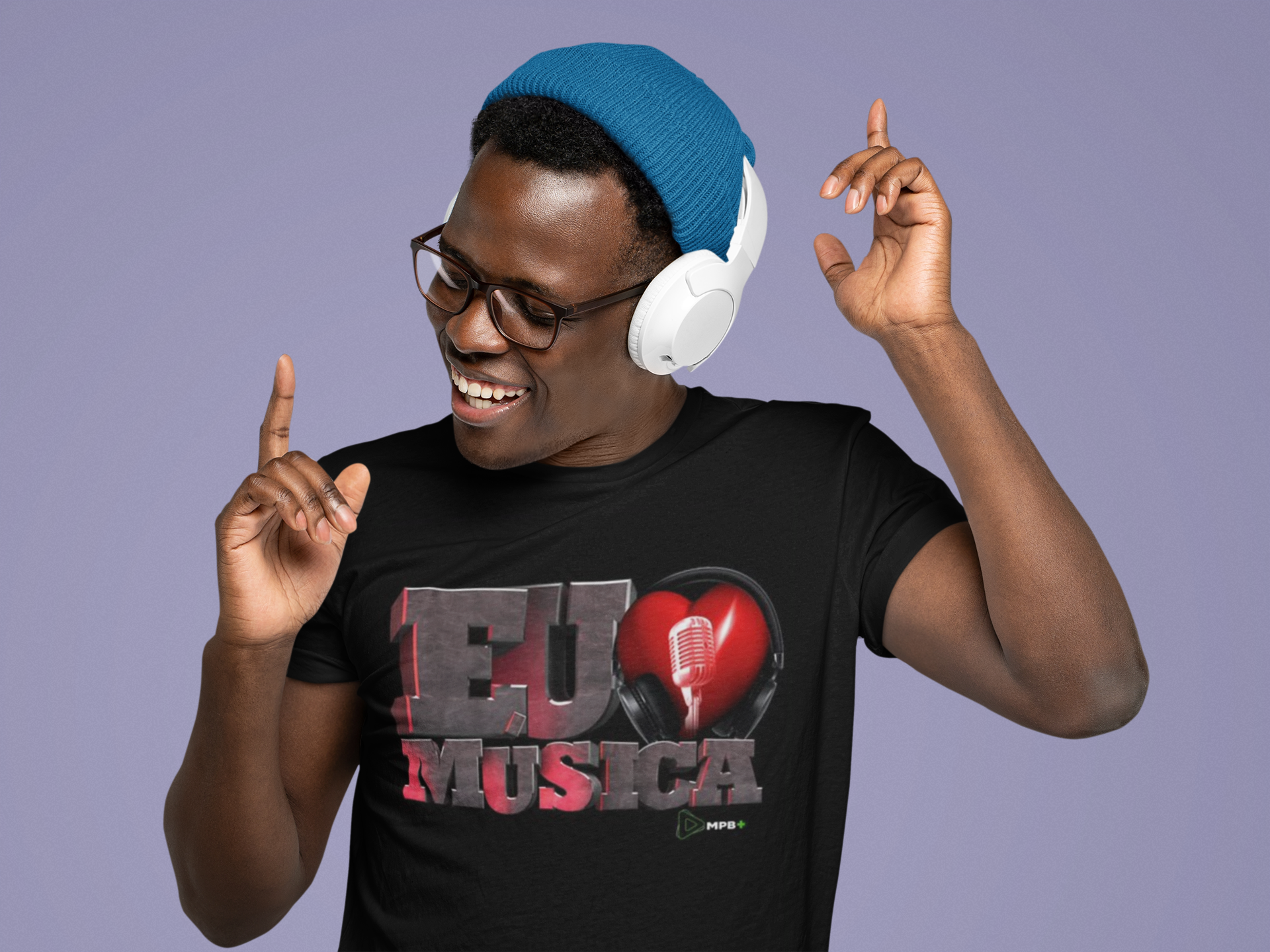 CAMISETA EU AMO MÚSICA