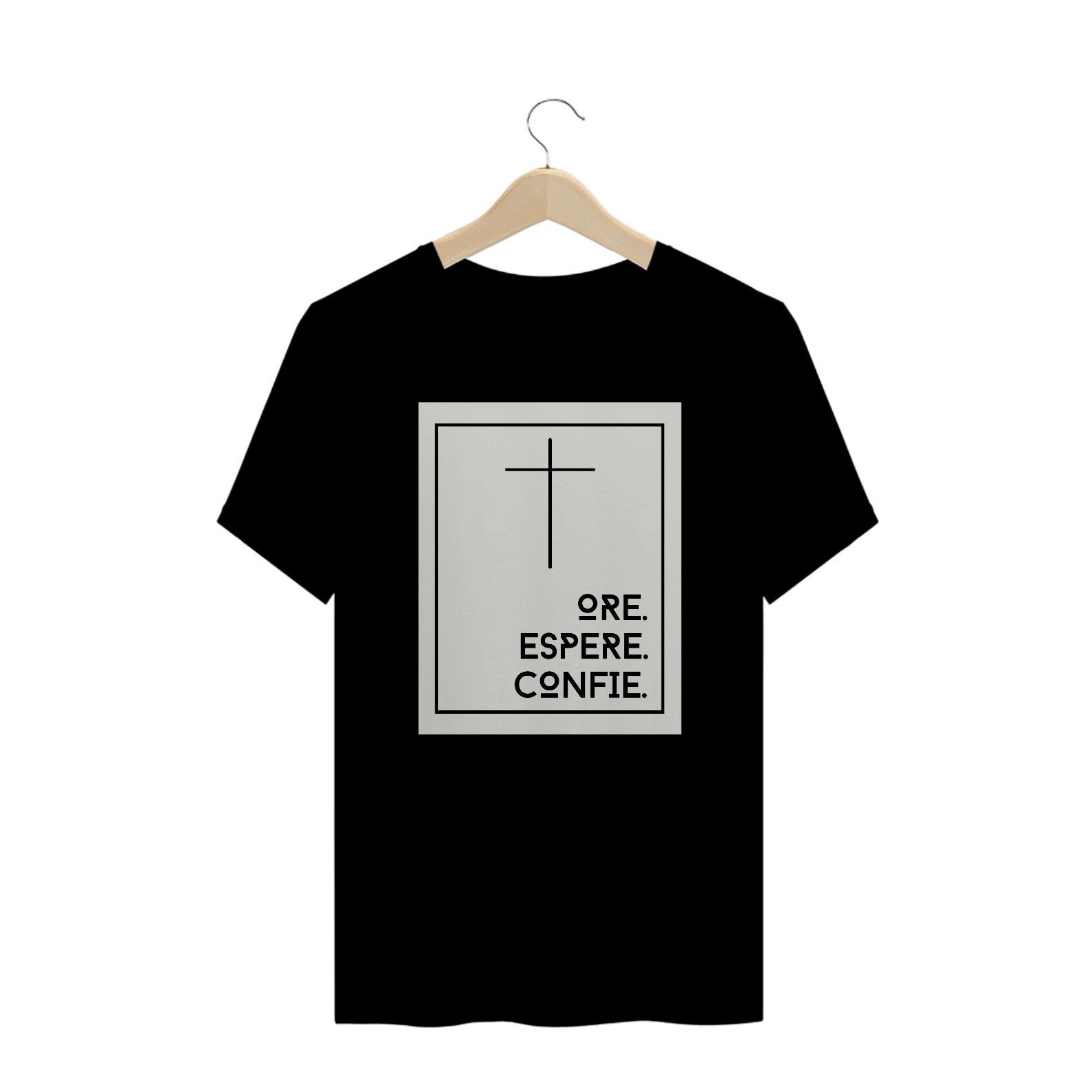 Camiseta Plus Size Gospel - Ore Espere Confie