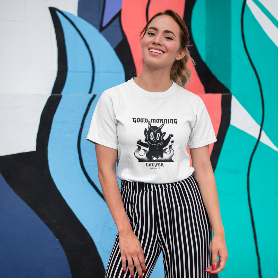 CAMISETA BOM DIA LUCIFER