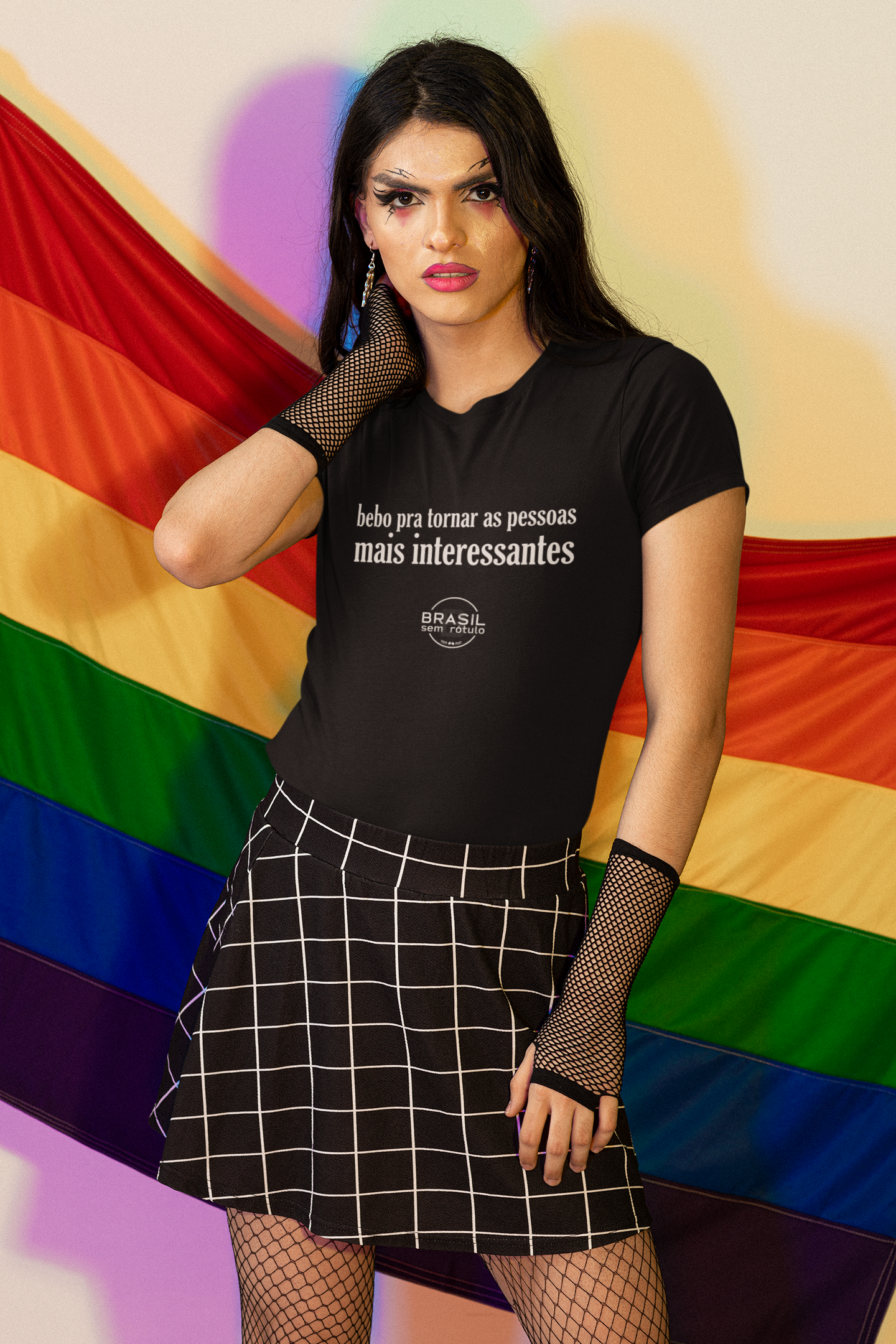 BEBO PRA TORNAR AS PESSOAS MAIS INTERESSANTES (FEMININA)