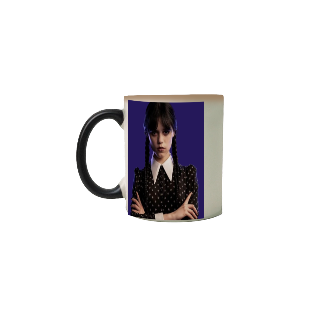 Caneca Mágica - Wandinha