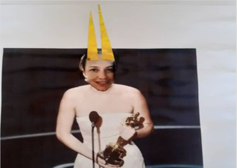 Nome do produto  Luana piovane vencedora  do osca corna do ano 2019 