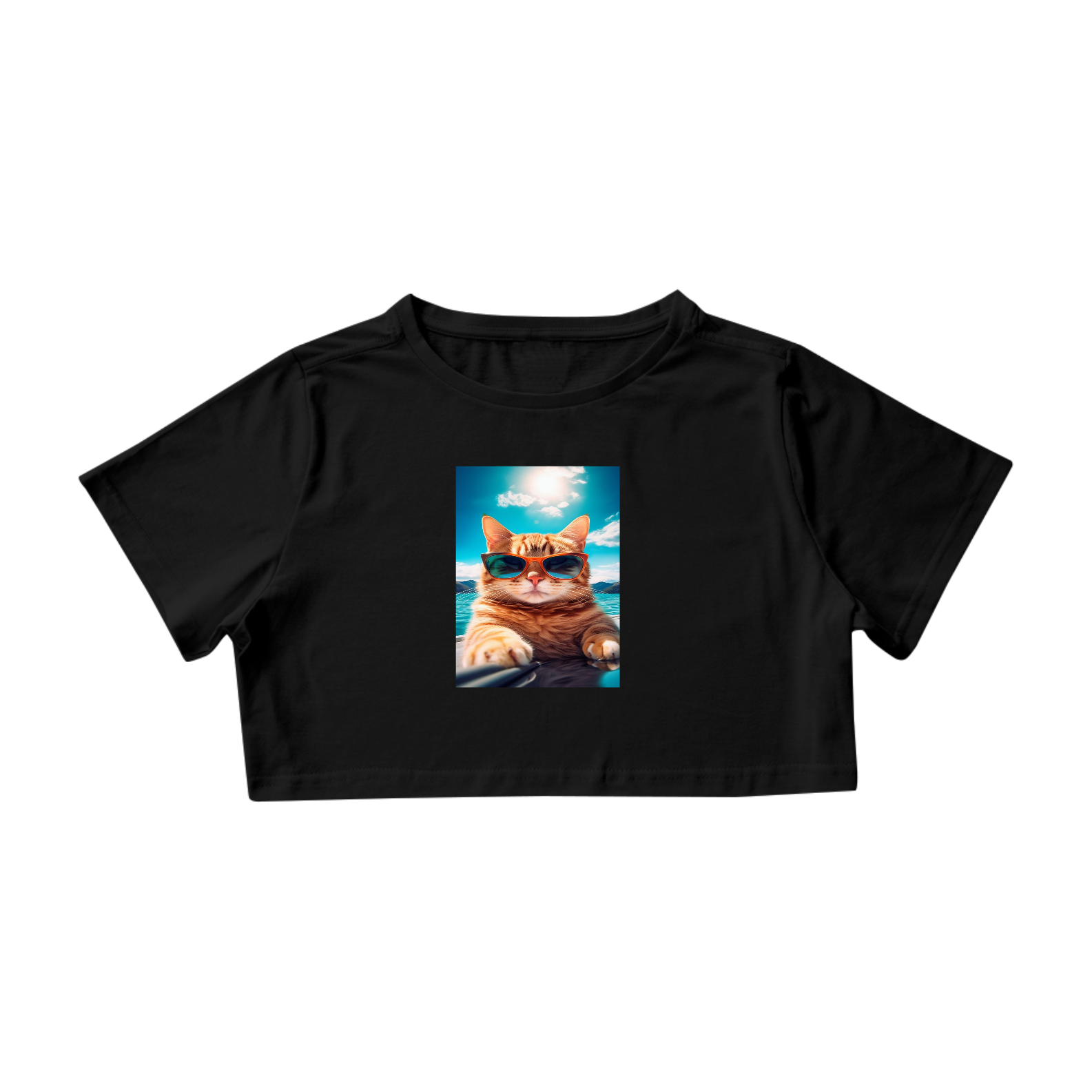 Camiseta Cropped Gato com Óculos de Sol Tomando Sol
