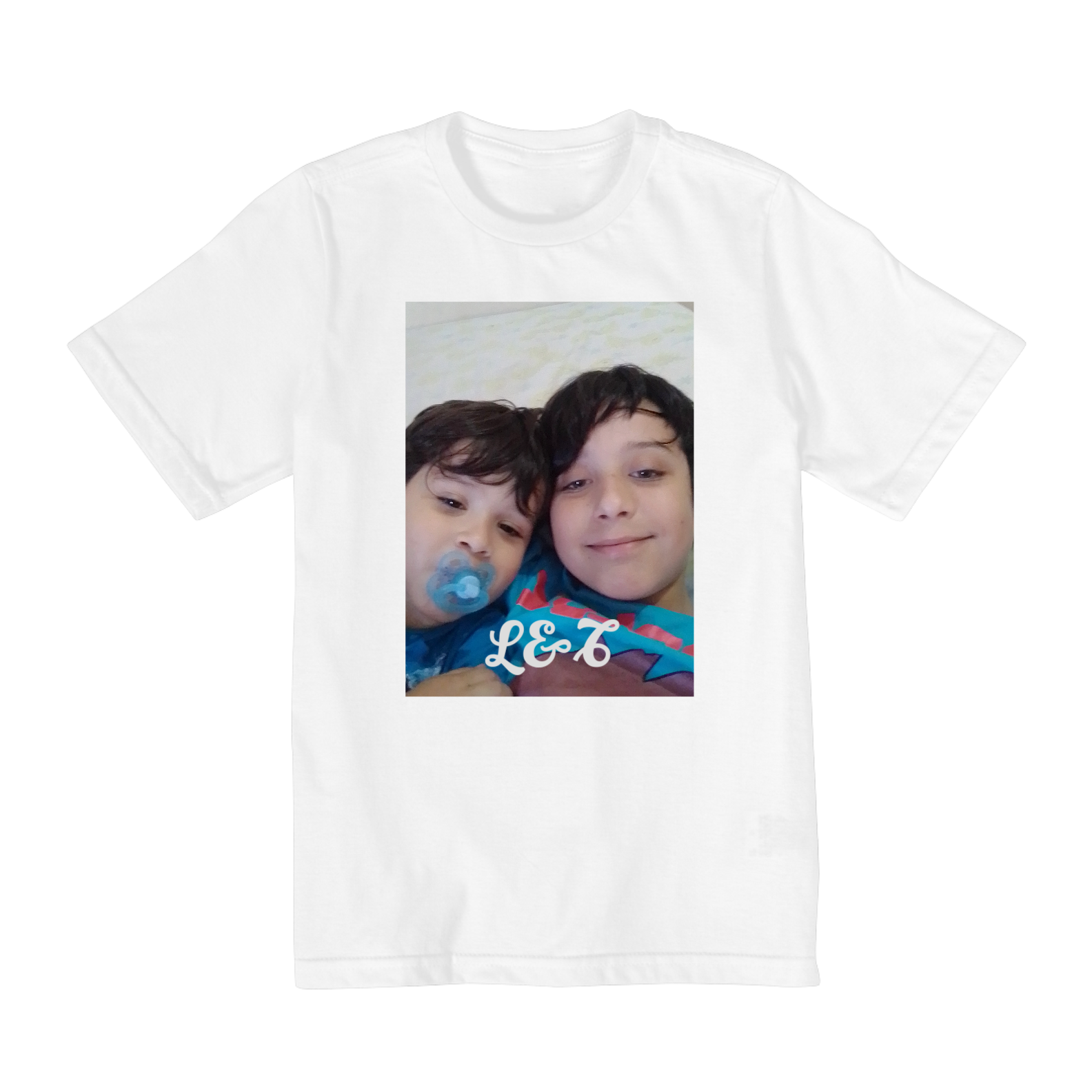 Nome do produto  Camisa Pouco Editada Léo & Théo