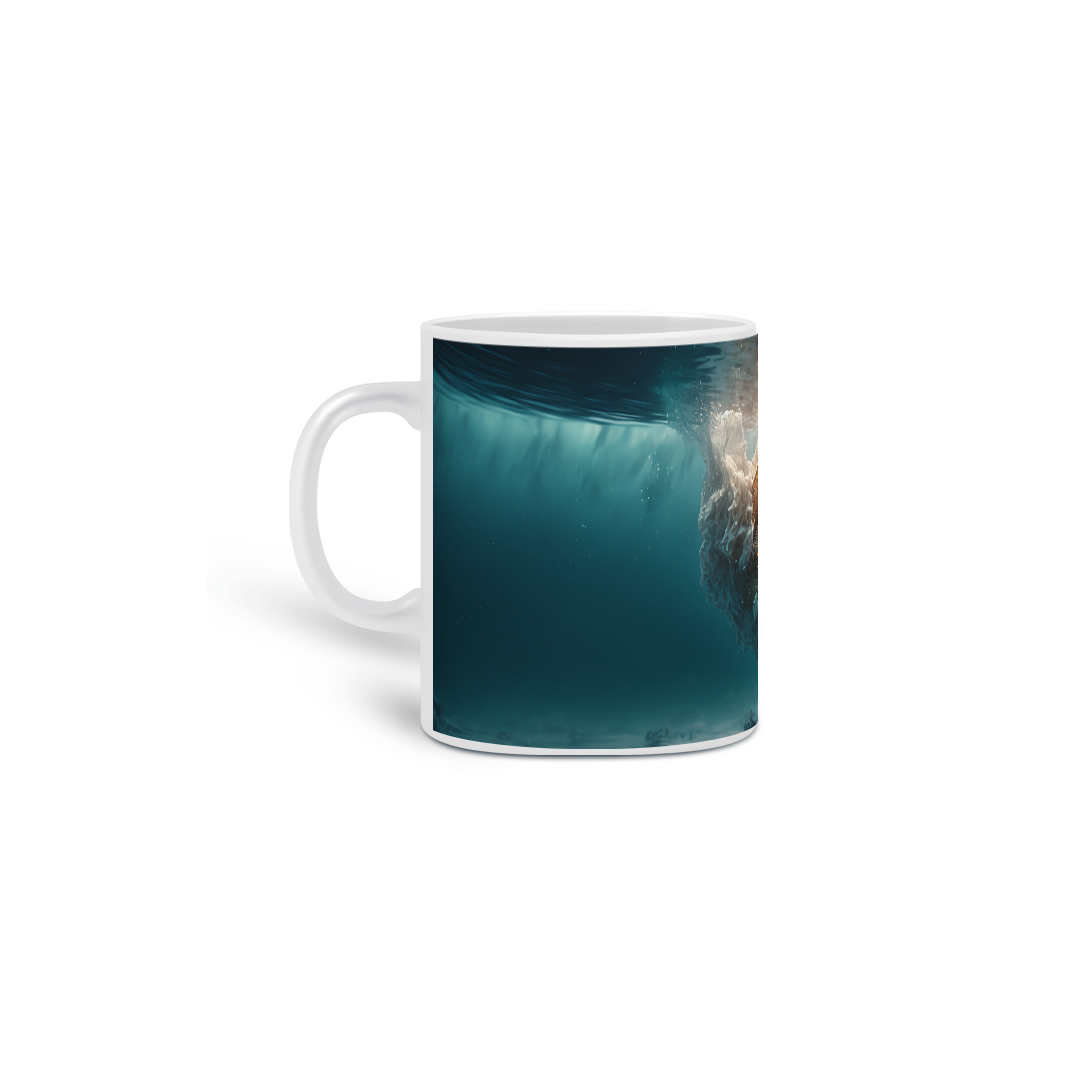 Caneca Bitcoin no oceano