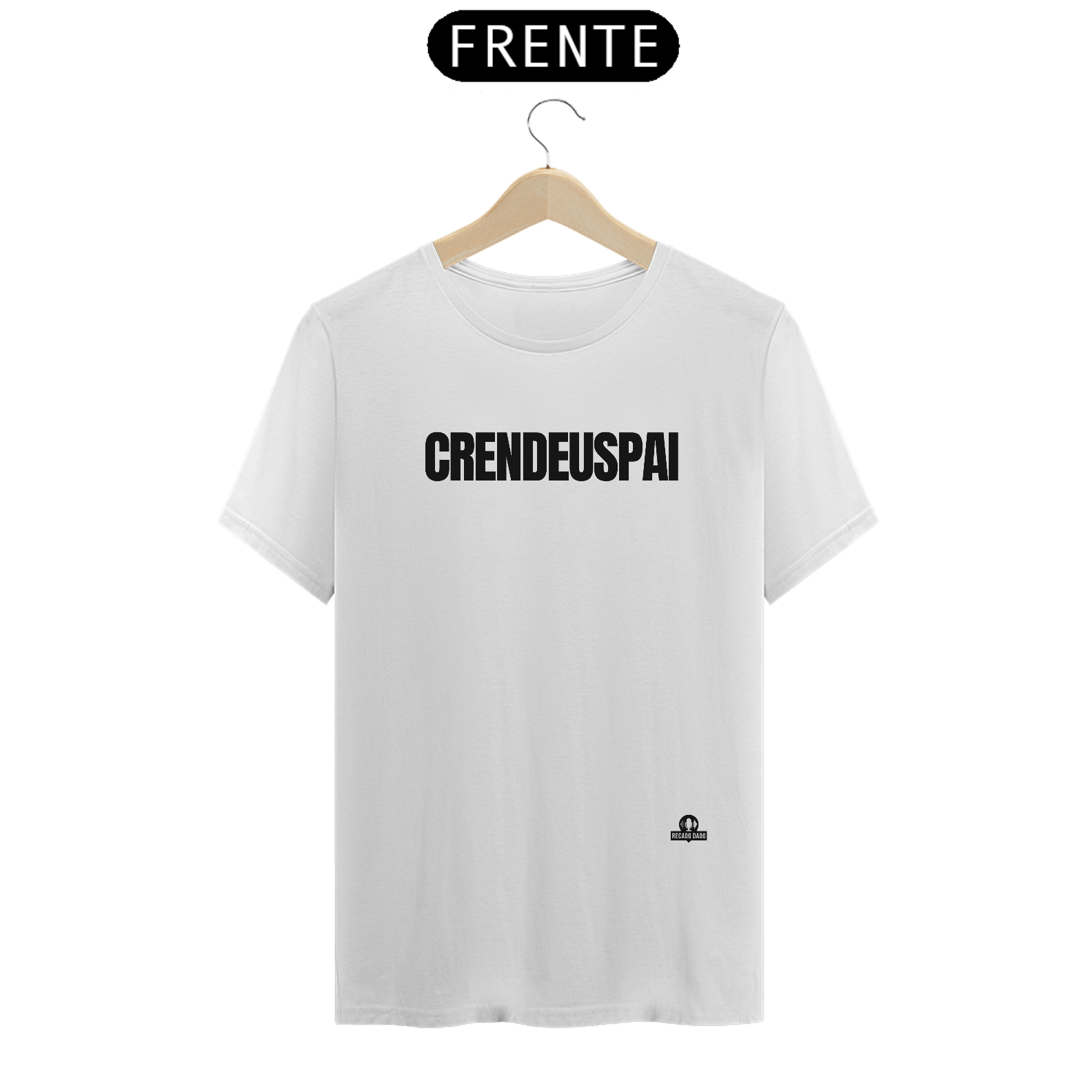 Camiseta com sotaque mineiro “Crendeuspai”, gíria regional que se espalhou por todo o Brasil.