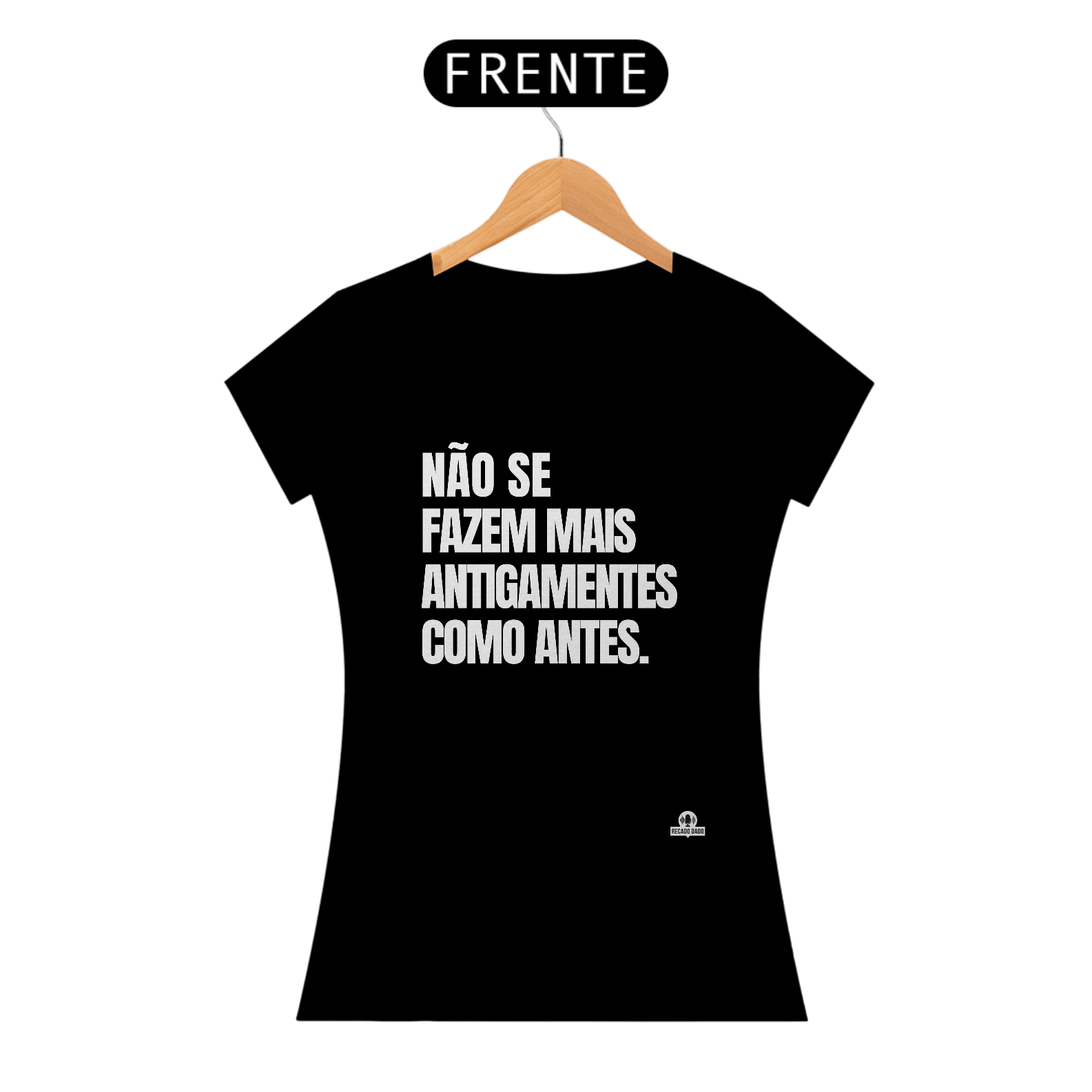 Camiseta feminina com frase de humor 