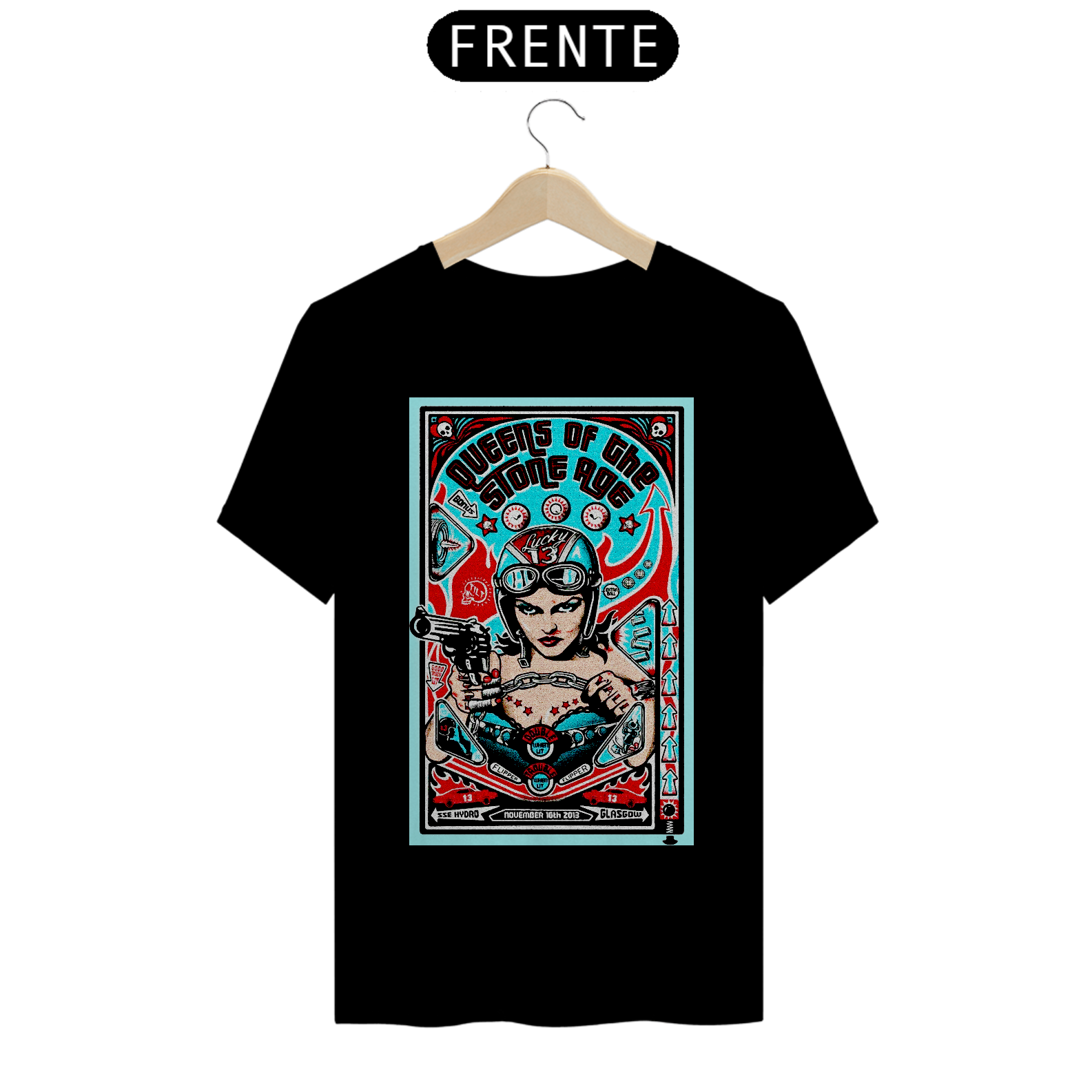 Camiseta Queens Of the Stone Age, show na Escocia em 2013 - ANTES DE COMPRAR VEJA TABELA DE MEDIDAS ABAIXO DO BOTÃO COMPRAR, POIS TROCA POR ERRO DE TAMANHO É DE RESPONSABILIDADE SUA E GERA CUSTO PRA VOCÊ
