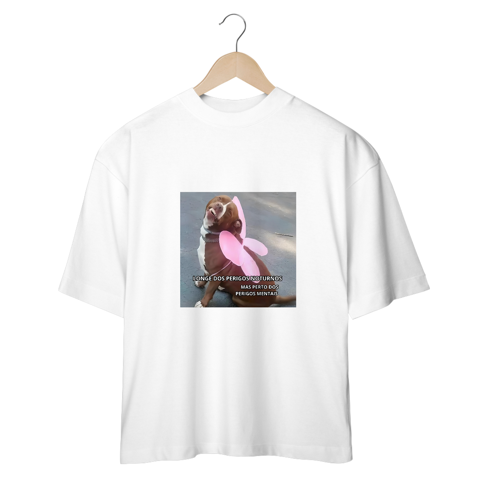 Longe dos perigos noturnos, mas perto dos perigos mentais.