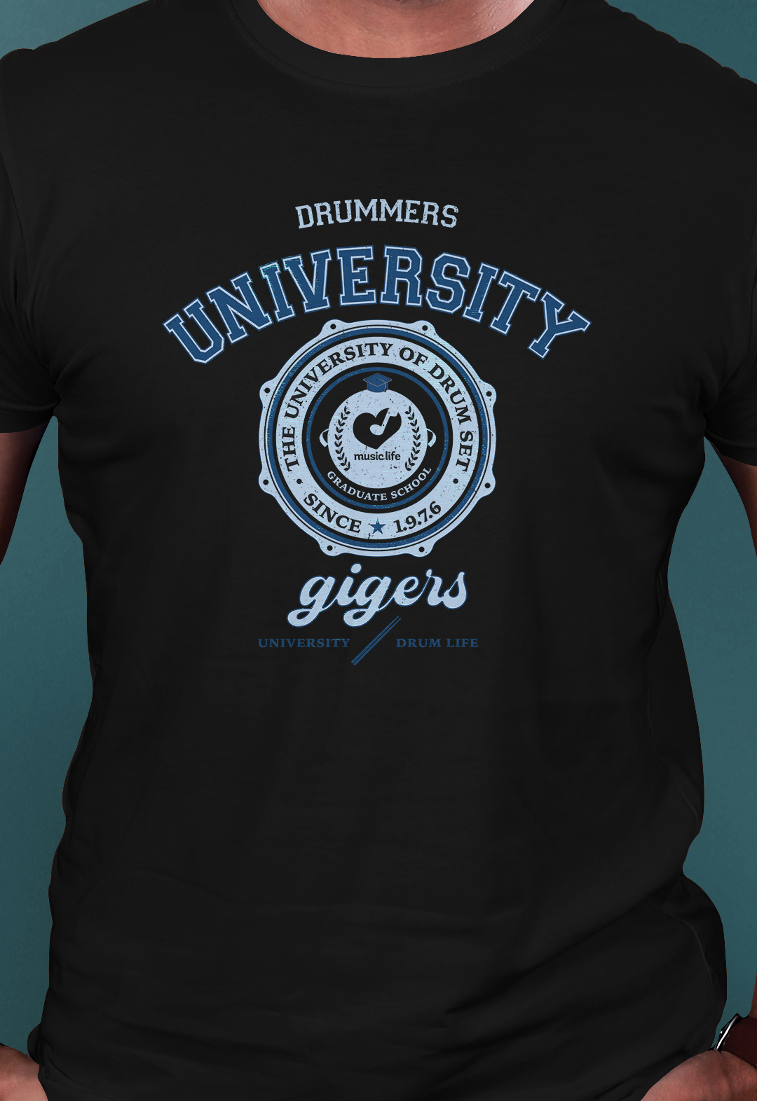 CAMISETA DRUM UNIVERSITY • Bateria Baqueta