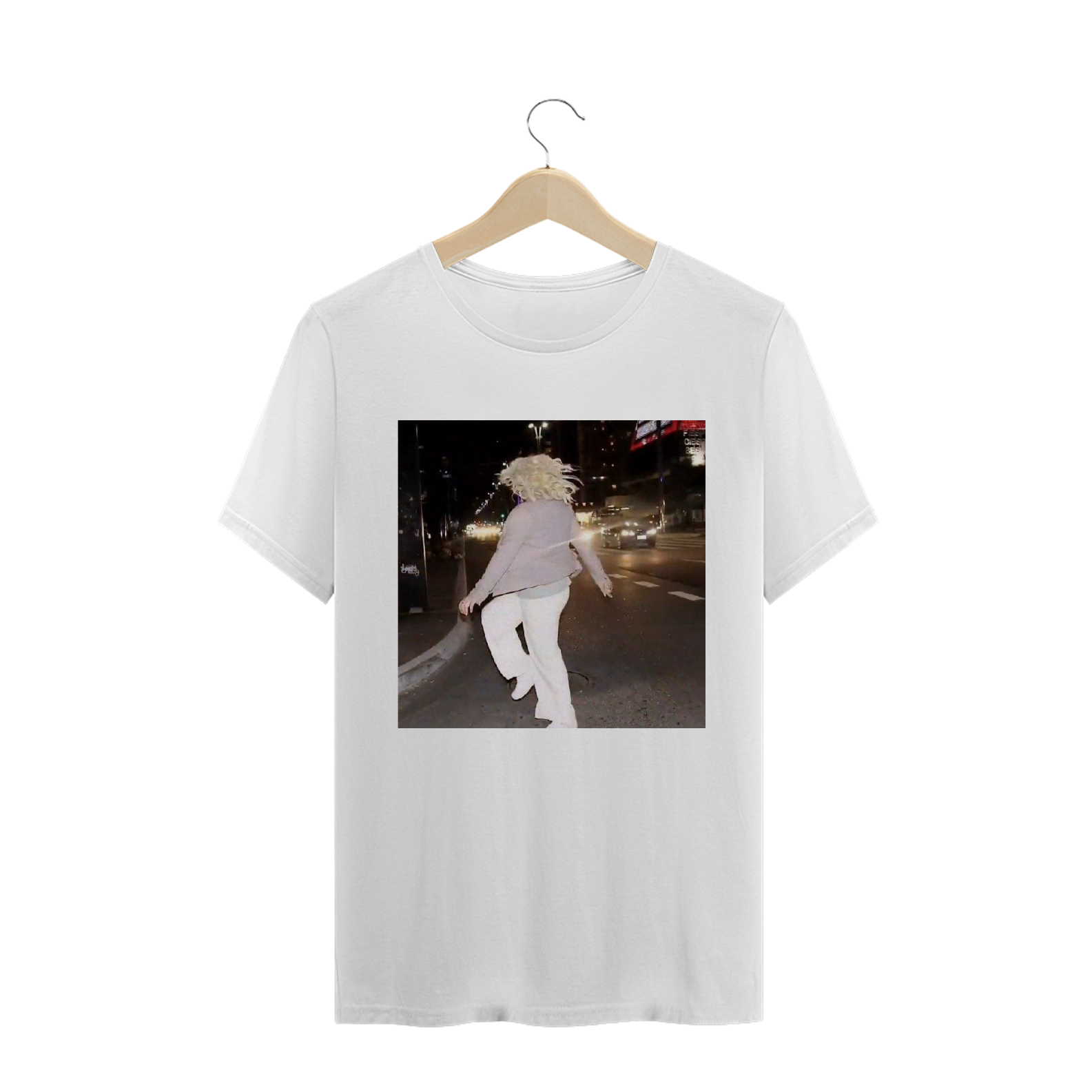 Nome do produto  T-shirt Vittória 1