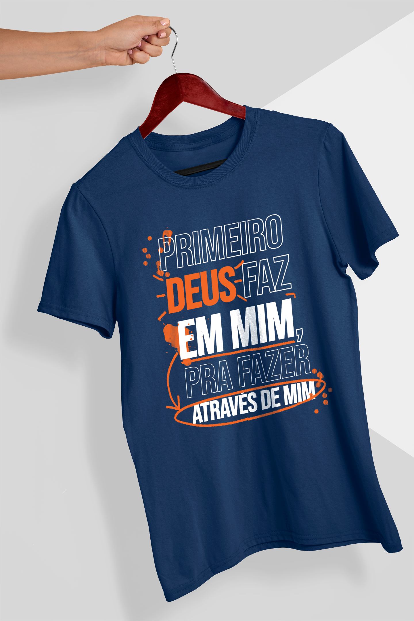 Camiseta Deus faz em Mim