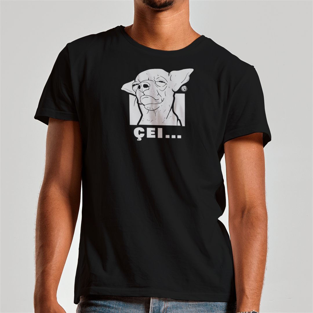 Camiseta Preta Çei...