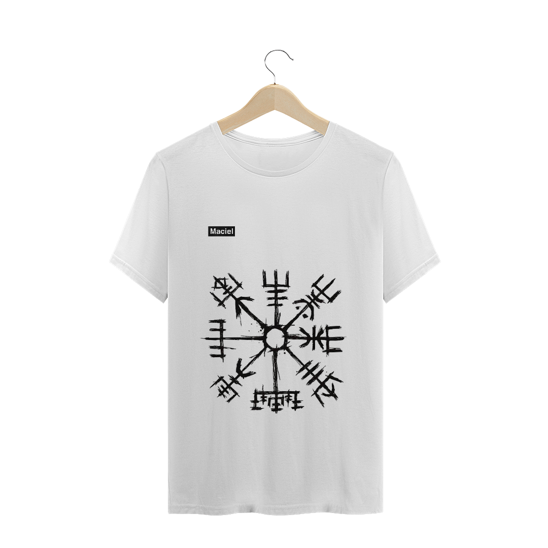 Nome do produto: Camiseta Maciel com estampa bússola Viking