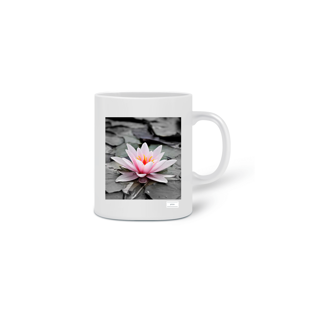 Nome do produto  Caneca ZAYA Flor