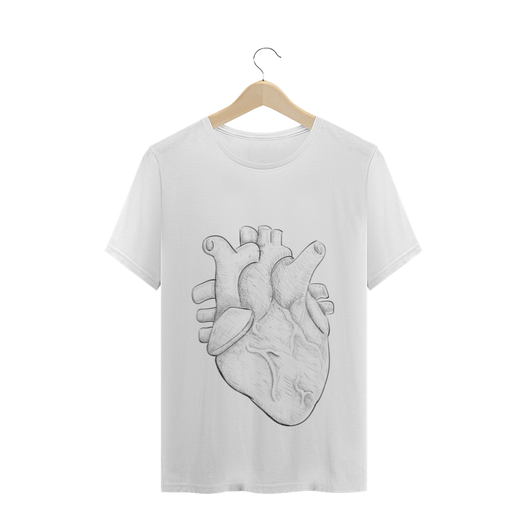 Nome do produto  Camiseta coração real preto