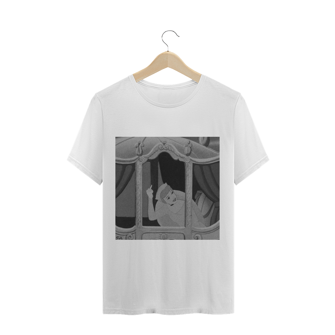 Nome do produto  camiseta vento sul cinderela