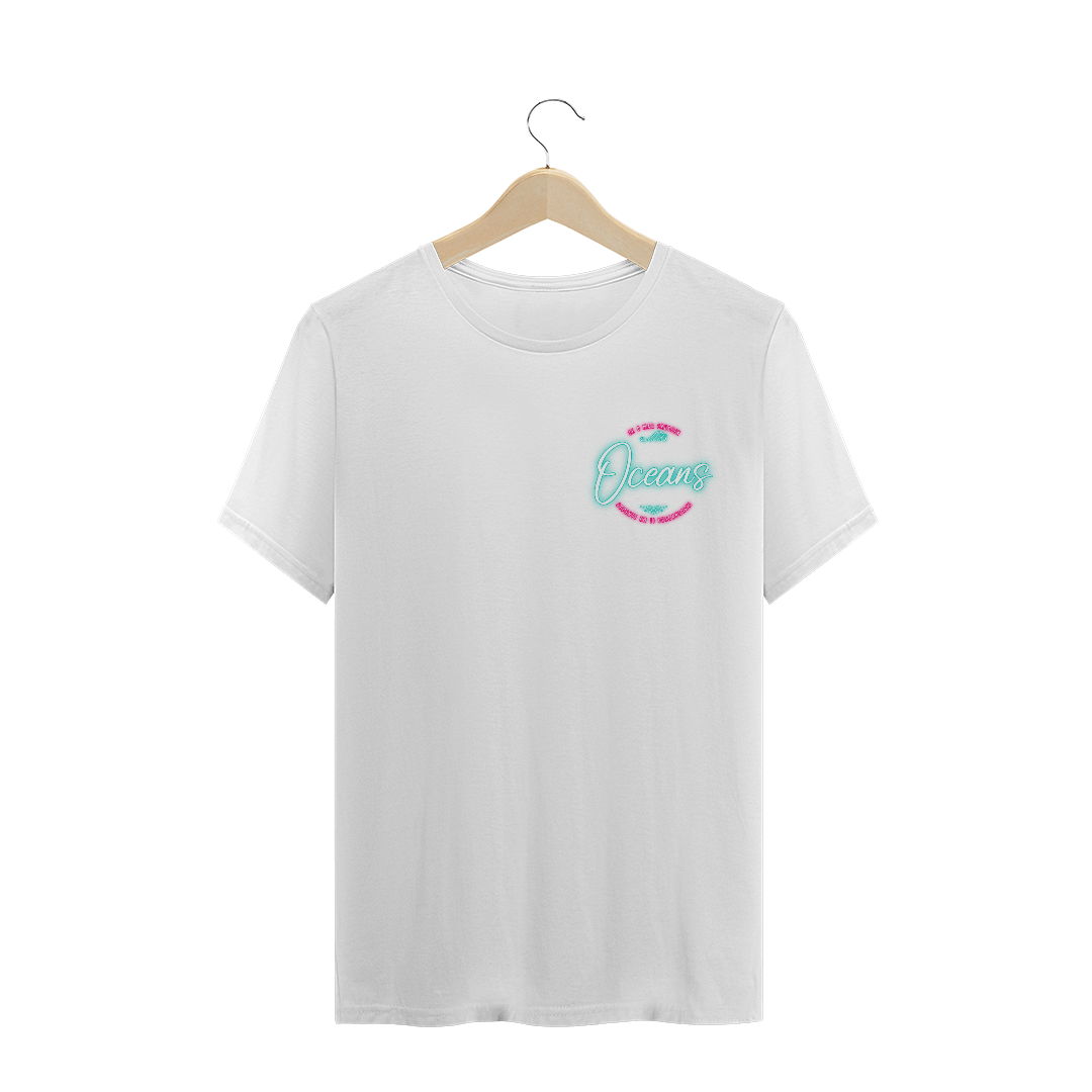 Nome do produto  Camiseta Oceans (logo pequeno)