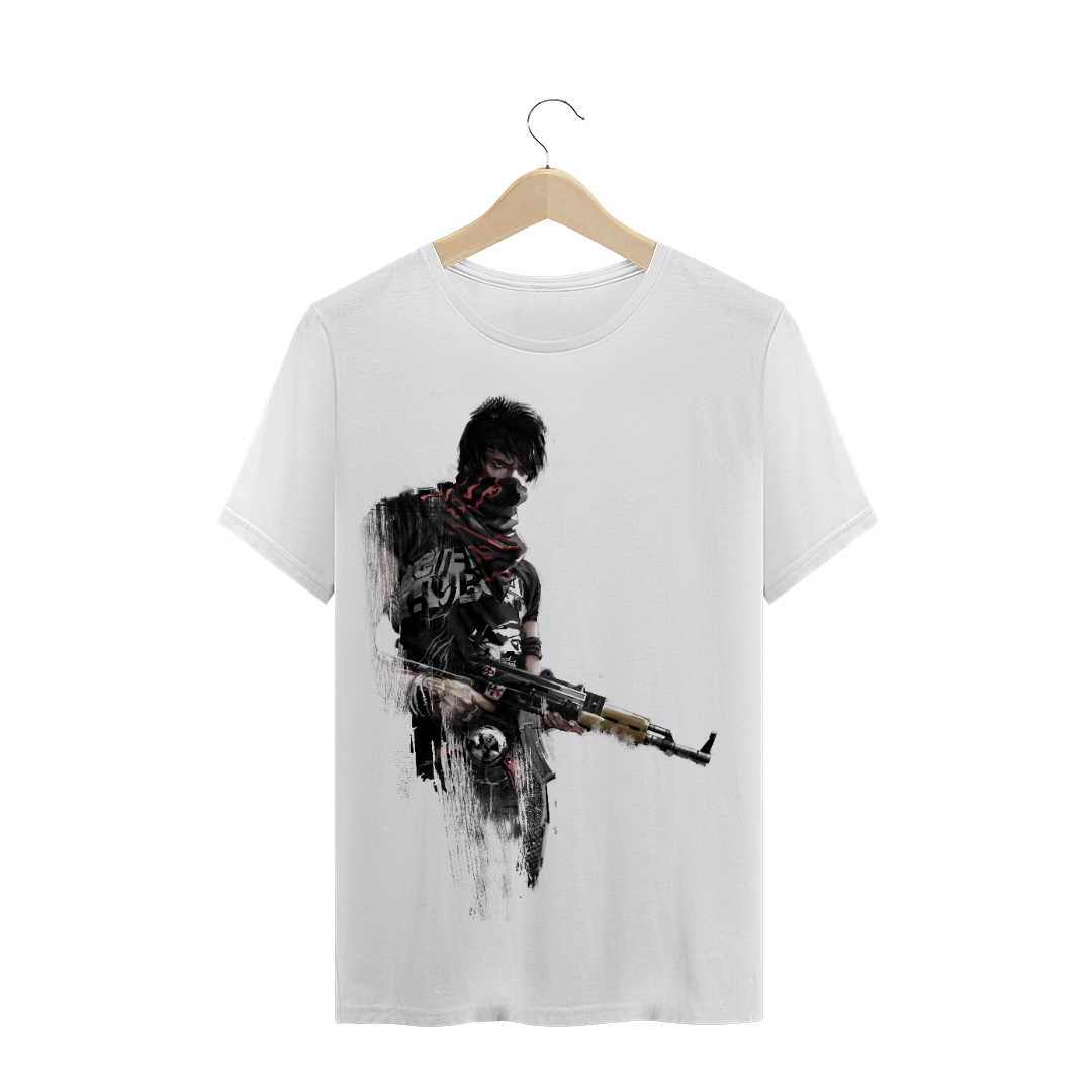 Nome do produto  Camiseta Masculina - Homem Segurando AK-47