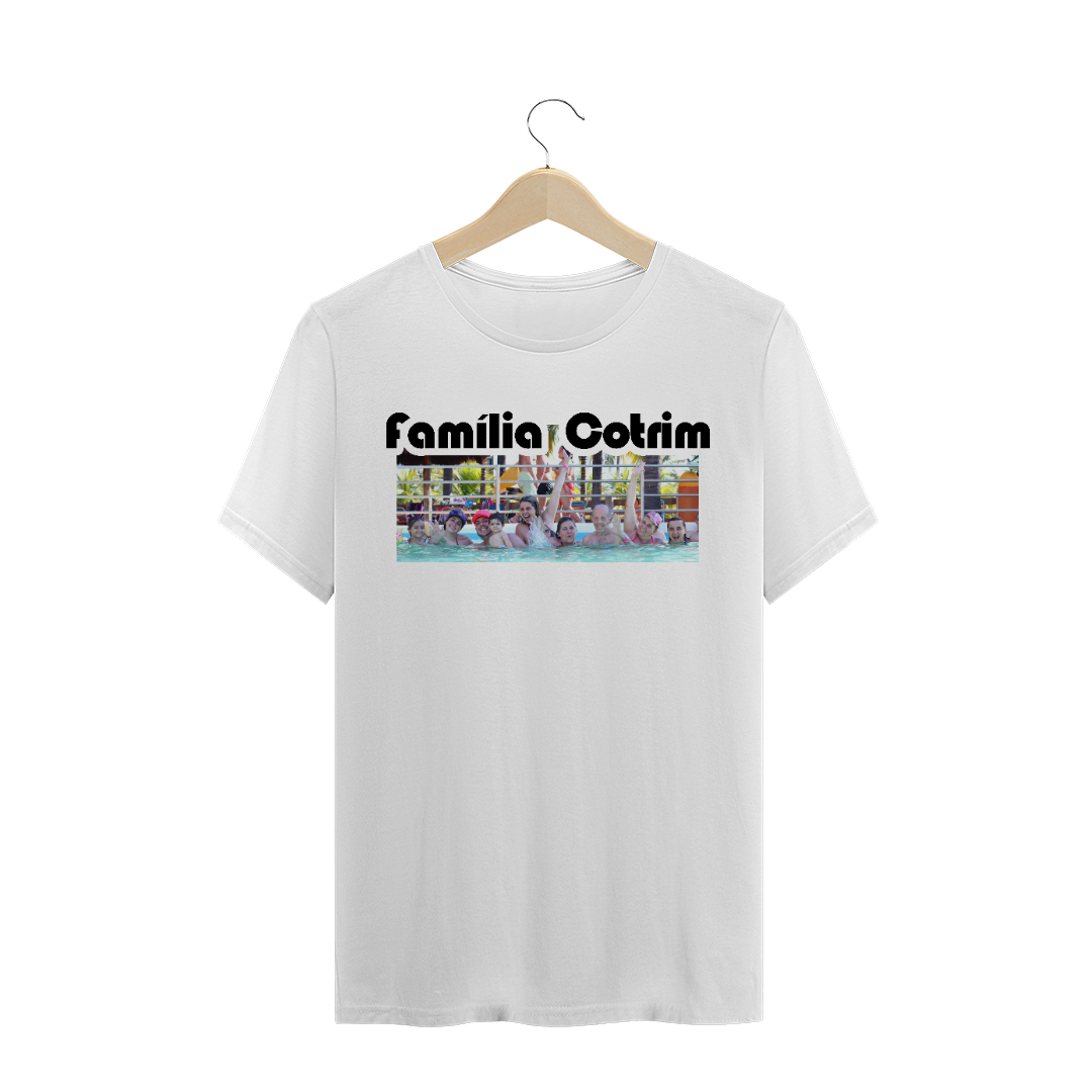 Nome do produto  Camiseta - Familia Cotrim