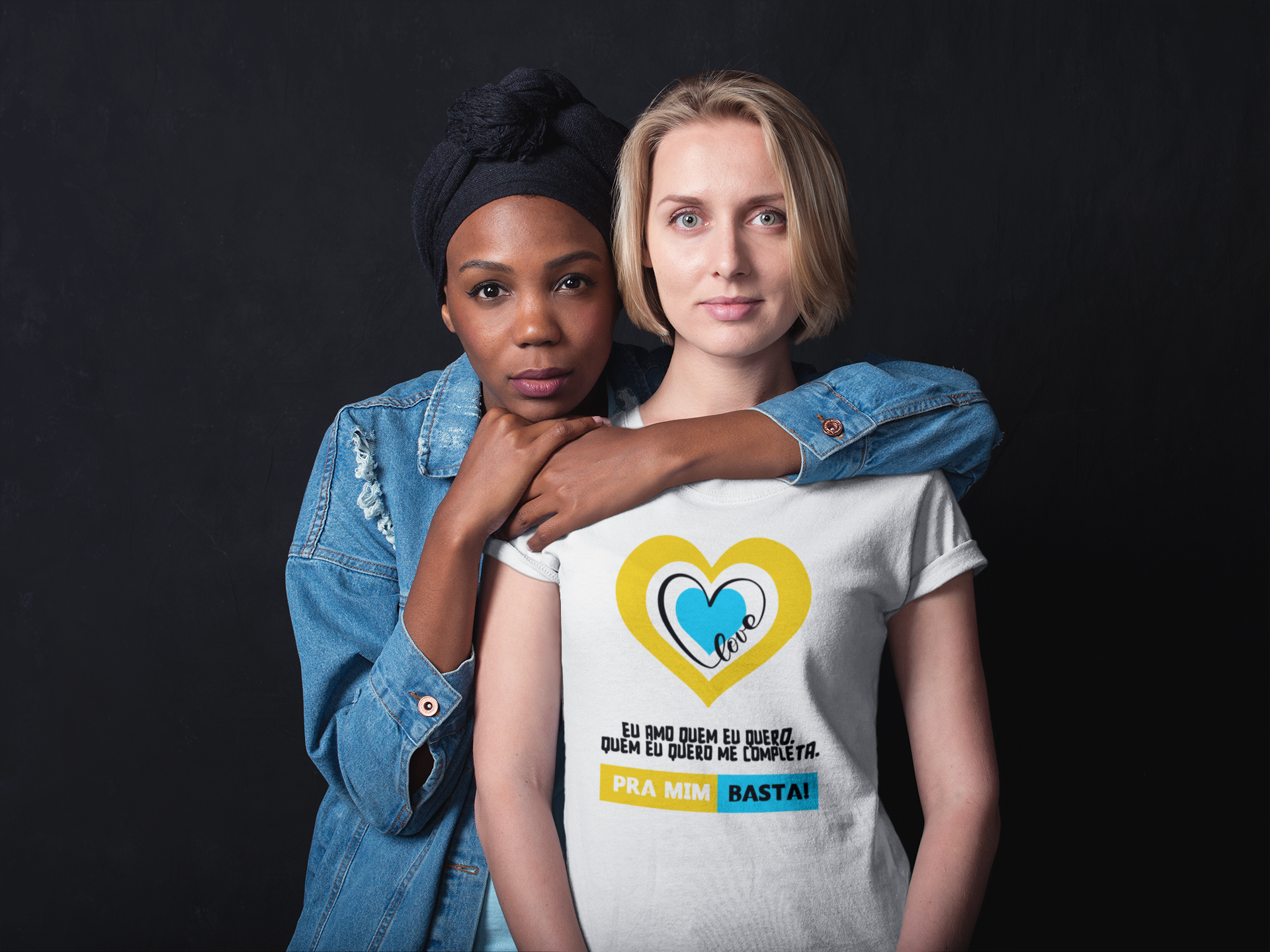 Quem eu quero me completa - versão camiseta cor clara