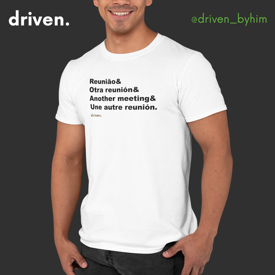 Nome do produto  T-shirt Poliglota