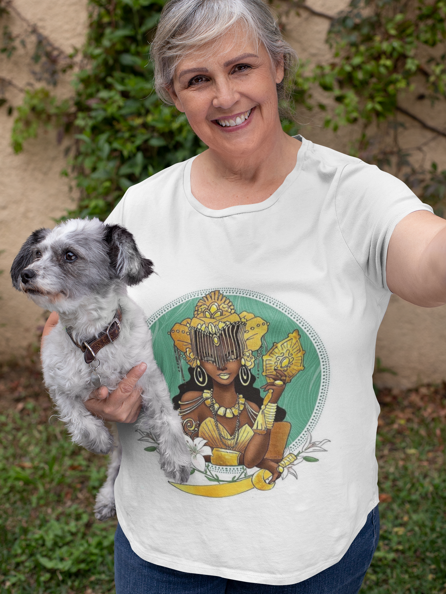 Camiseta da Orixá Oxum (Modelo Plus Size)