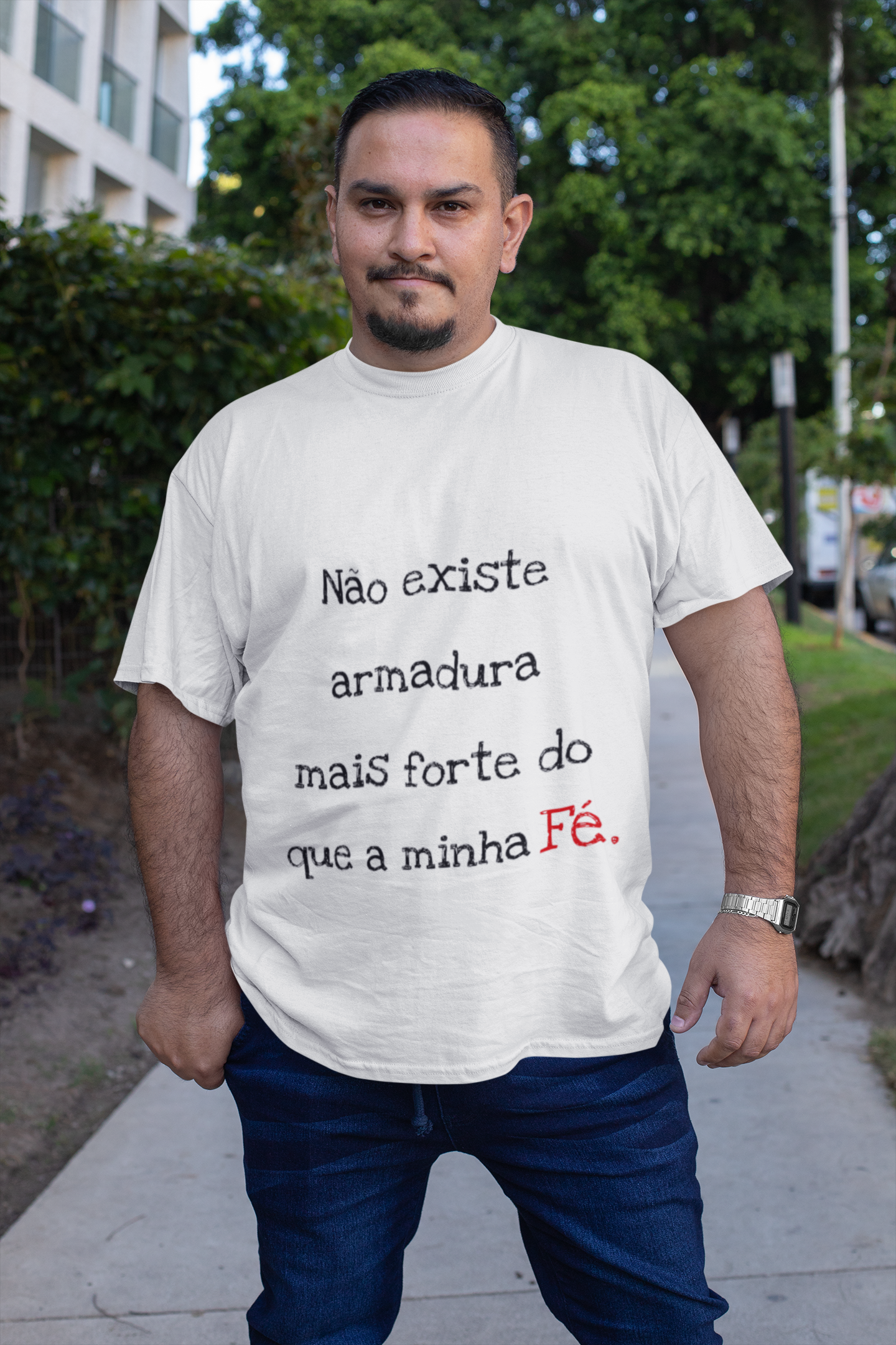 Camiseta c/ Frases (Modelo Plus Size)