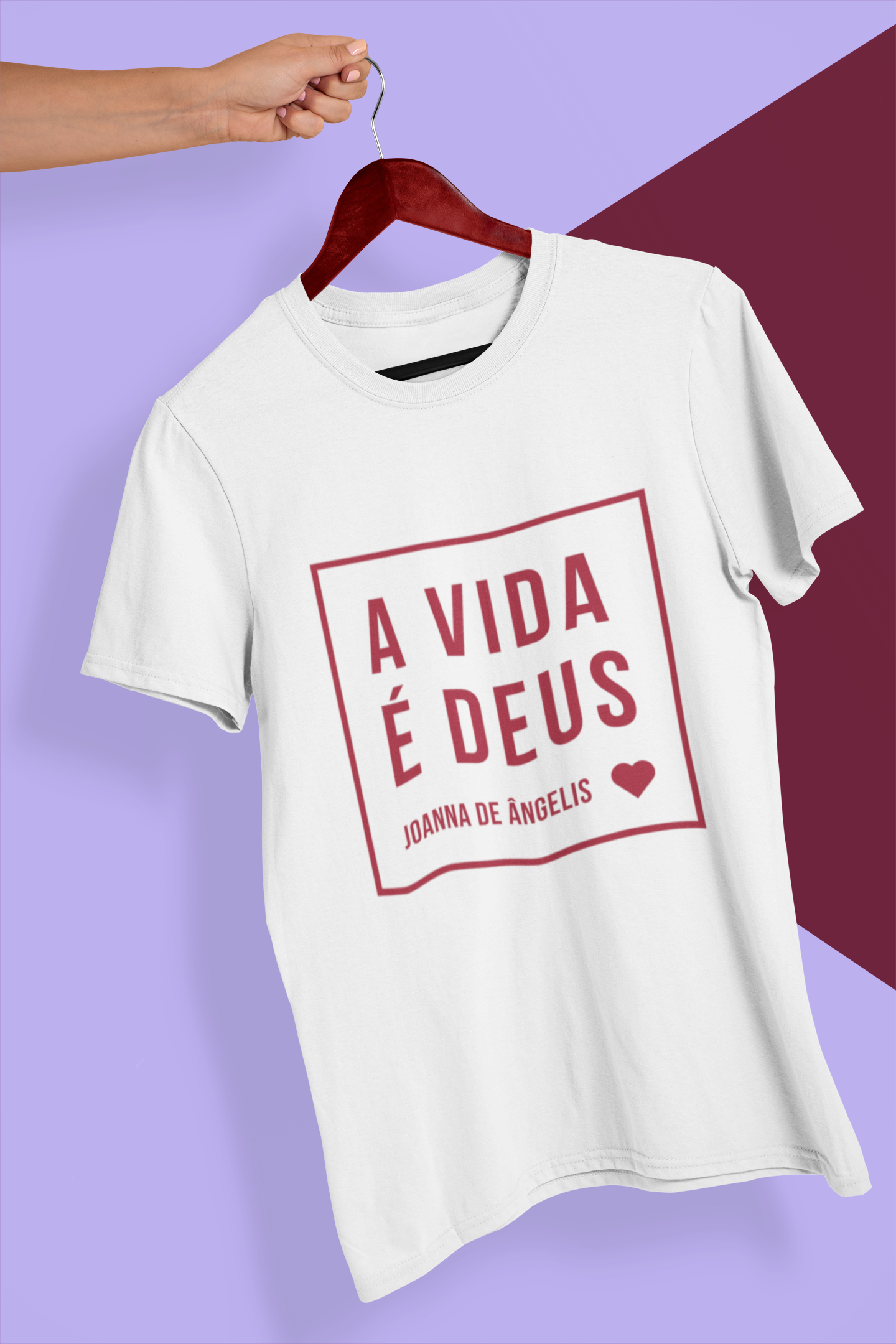 Nome do produto  A vida é Deus - Joanna de Ângelis