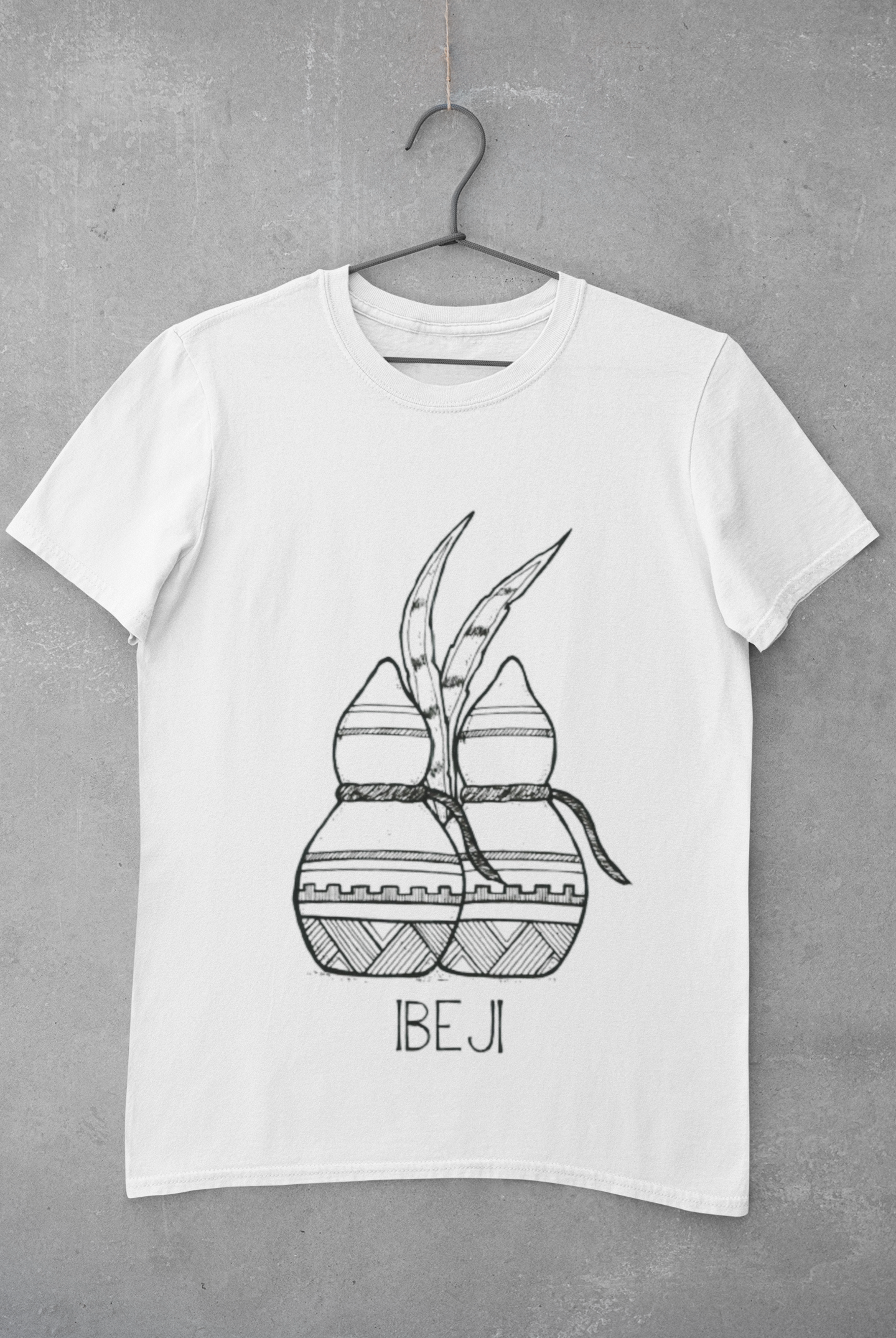 Camiseta Ibeji (Modelo Plus Size)