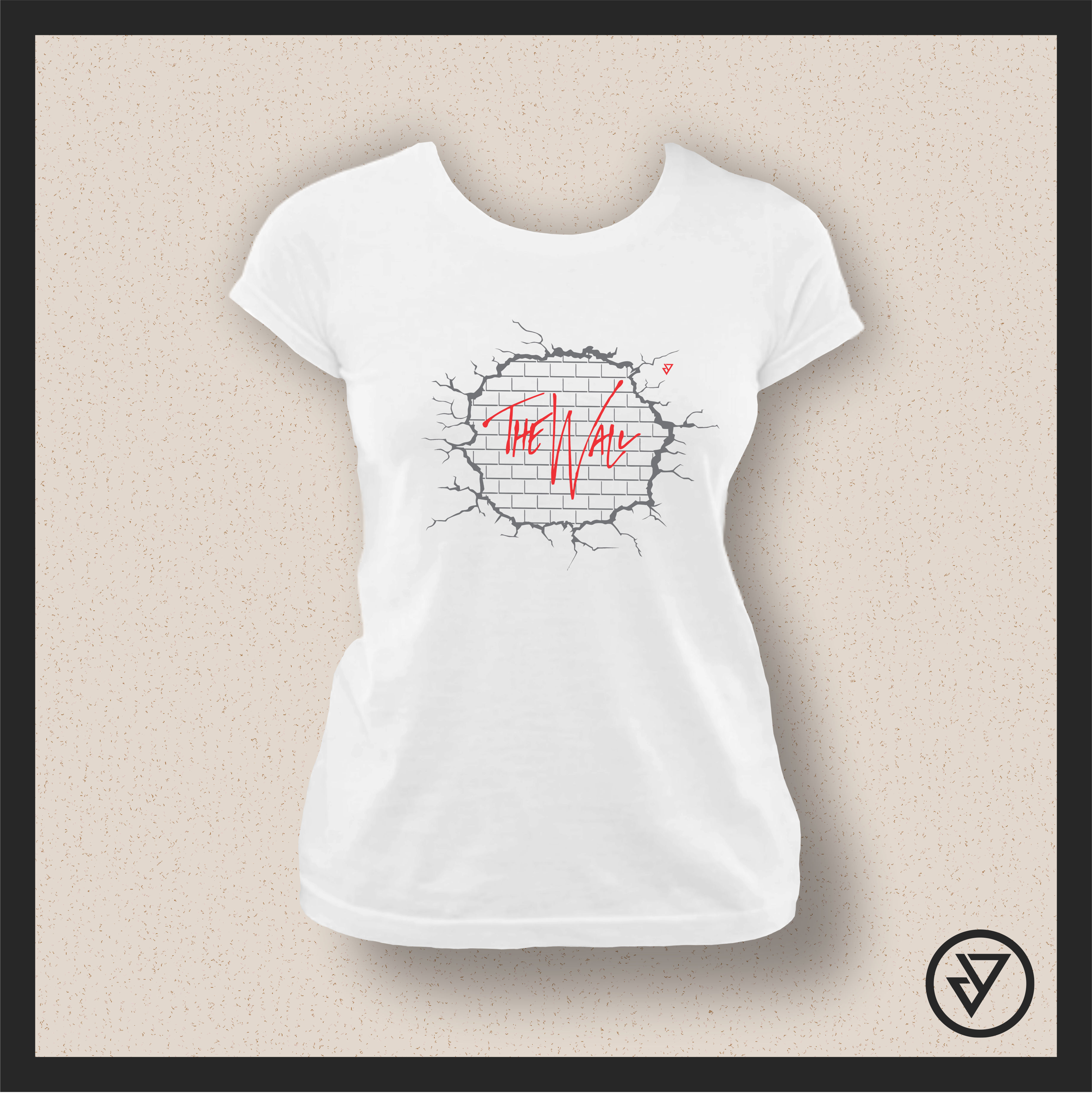 Camisa Feminina Pink Floyd (The Wall) - Branca/Preta