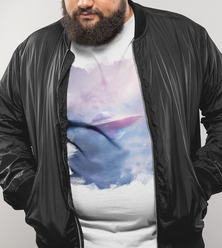 Nome do produto  Camiseta Plus Size - OVNI - (unissex)