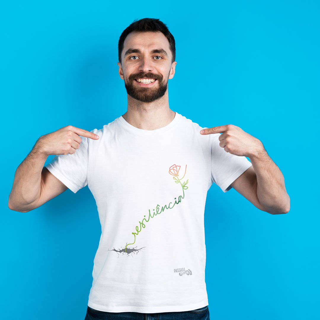 Nome do produto  T-shirt RESILIÊNCIA (modelo tradicional)
