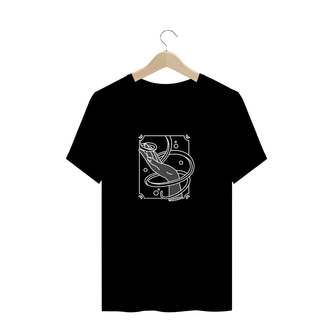 Nome do produto  Mão Tattoo - T-Shirt