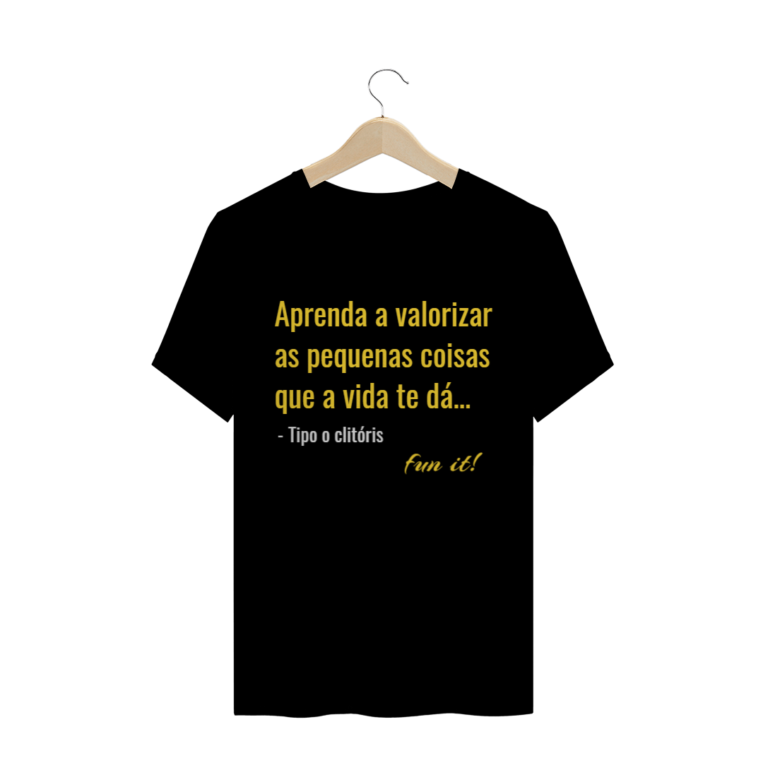 Nome do produto  Camiseta pequenas coisas texto amarelo