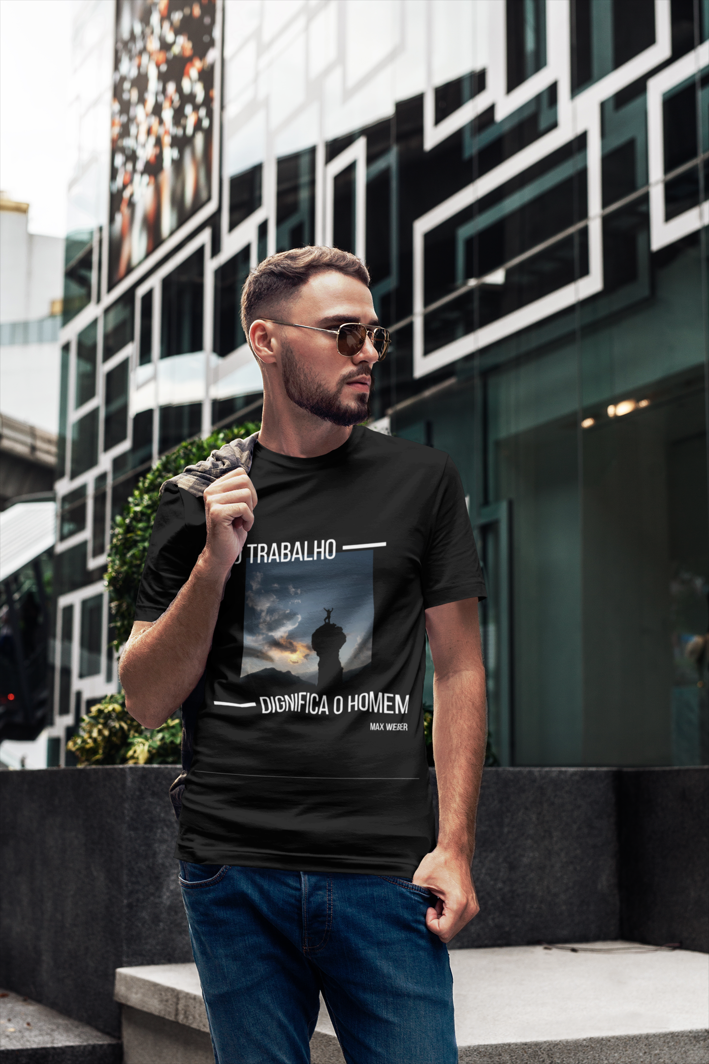 O trabalho dignifica o homem